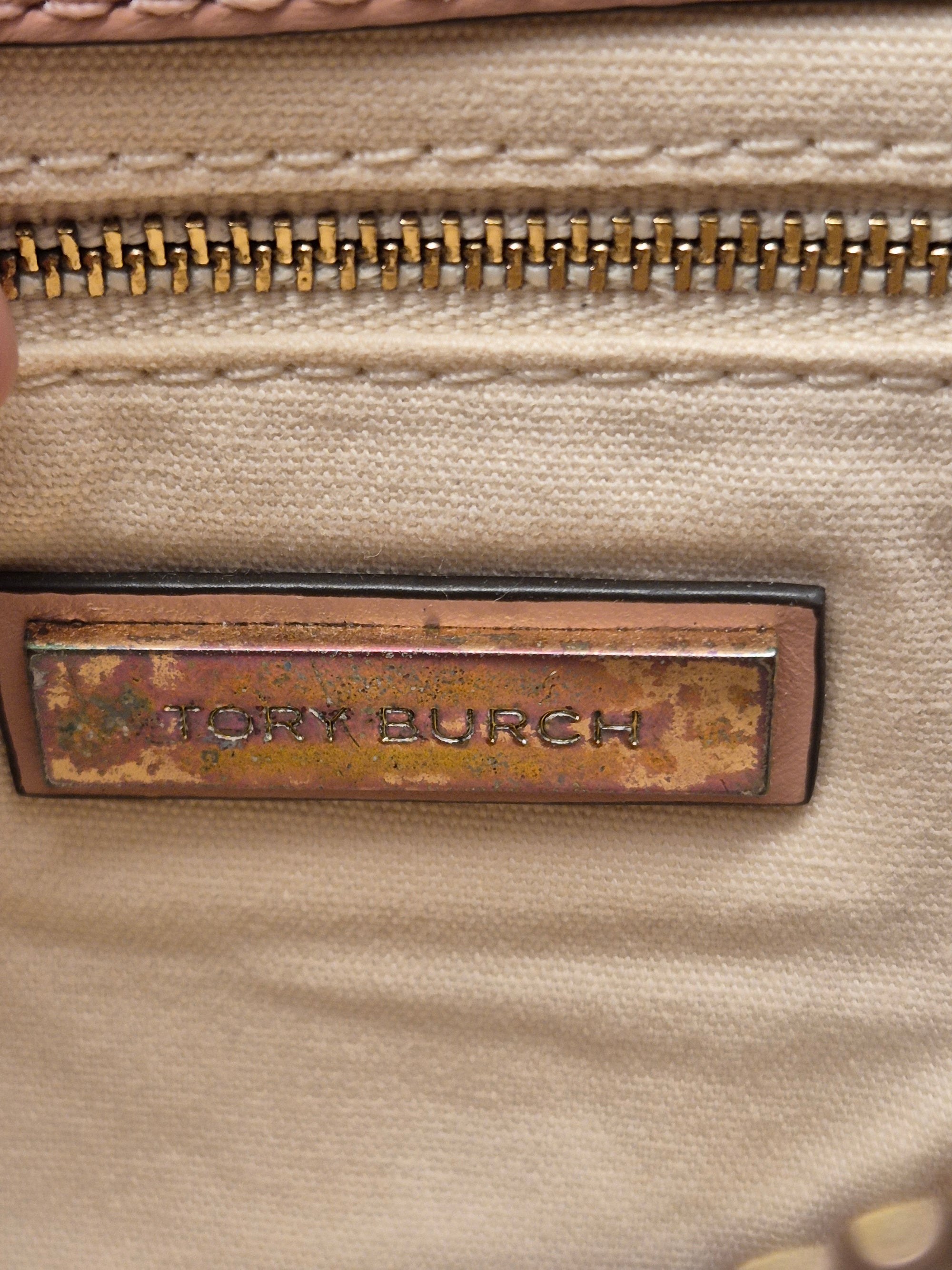 Tory Burch Kira Chev