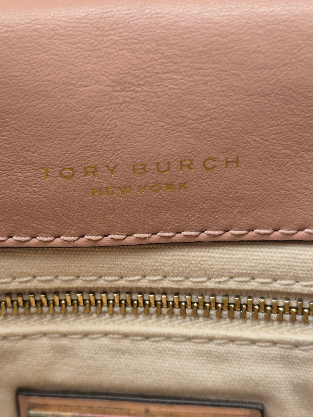 Tory Burch Kira Chev