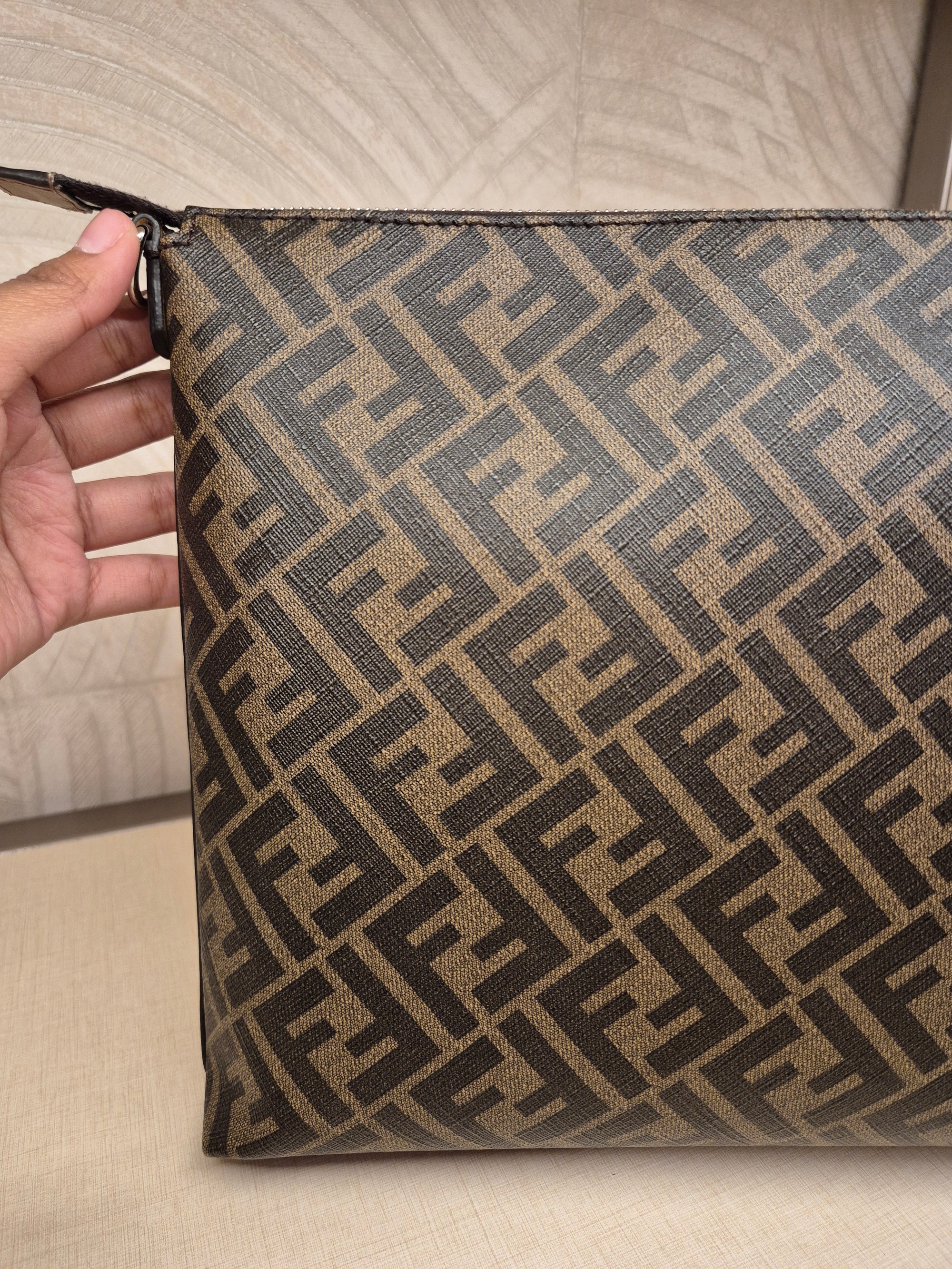 Fendi Mesenger FF