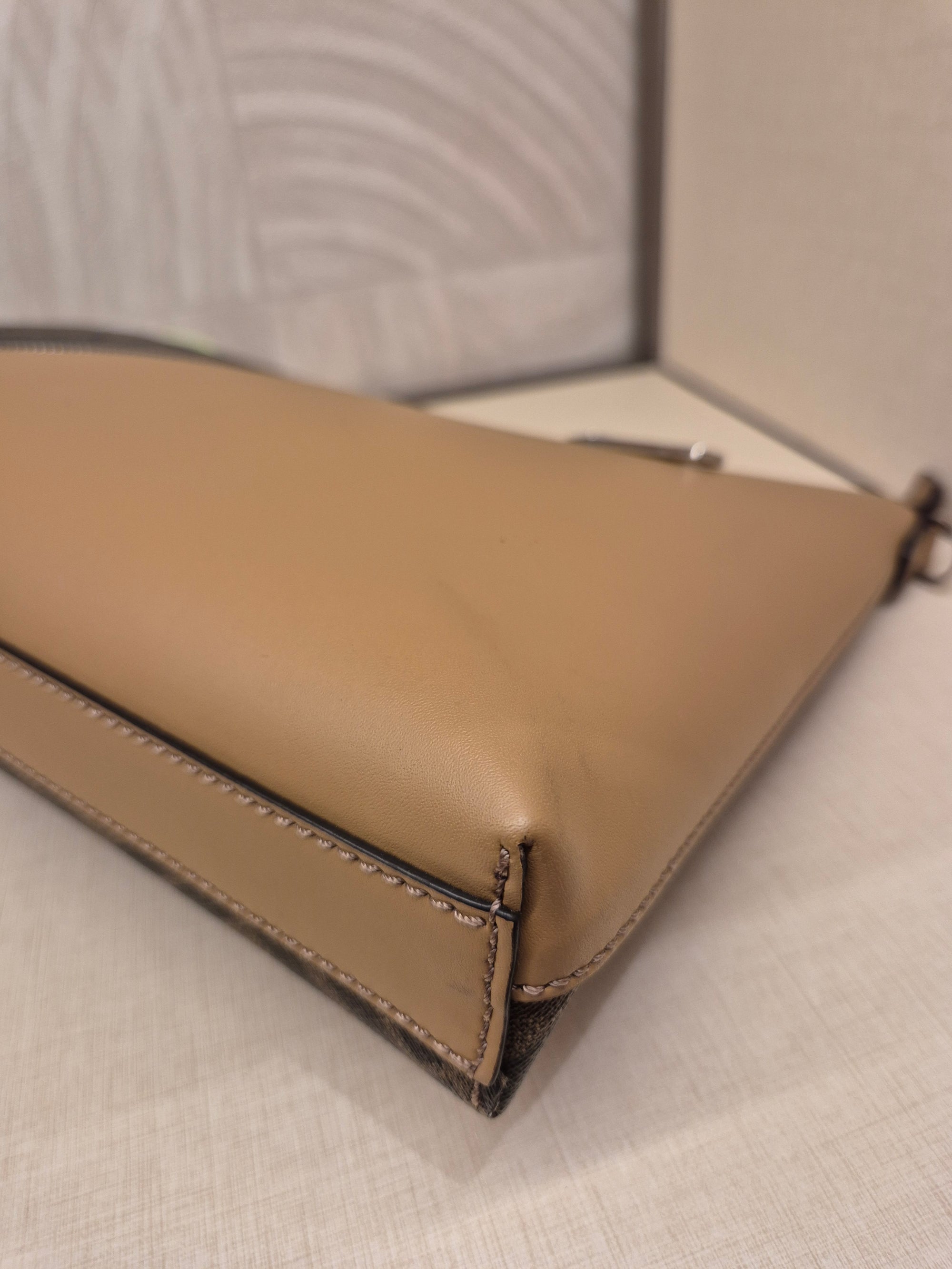 Fendi Mesenger FF