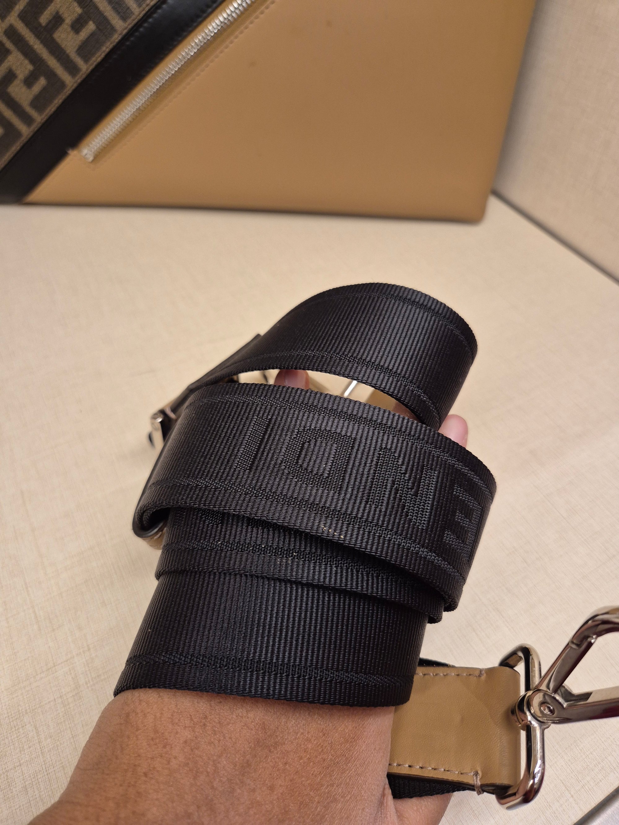 Fendi Mesenger FF
