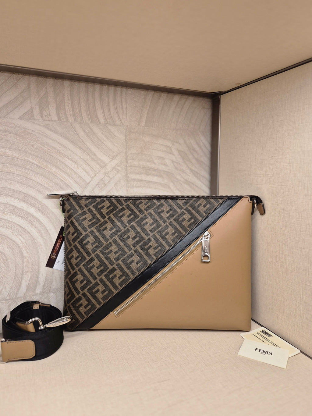 Fendi Mesenger FF