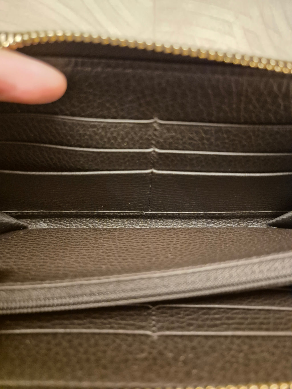 Gucci Zipper Long Wallet