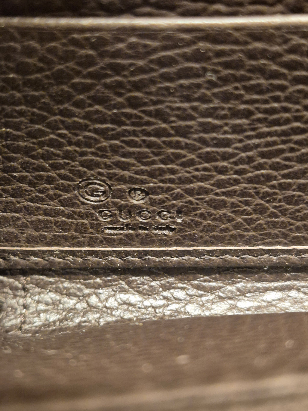 Gucci Zipper Long Wallet