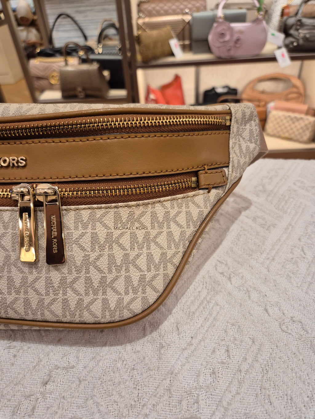 Michael Kors Bumbag Signature