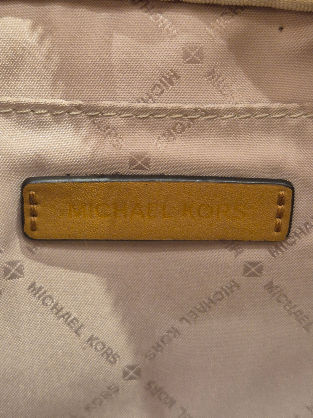 Michael Kors Bumbag Signature