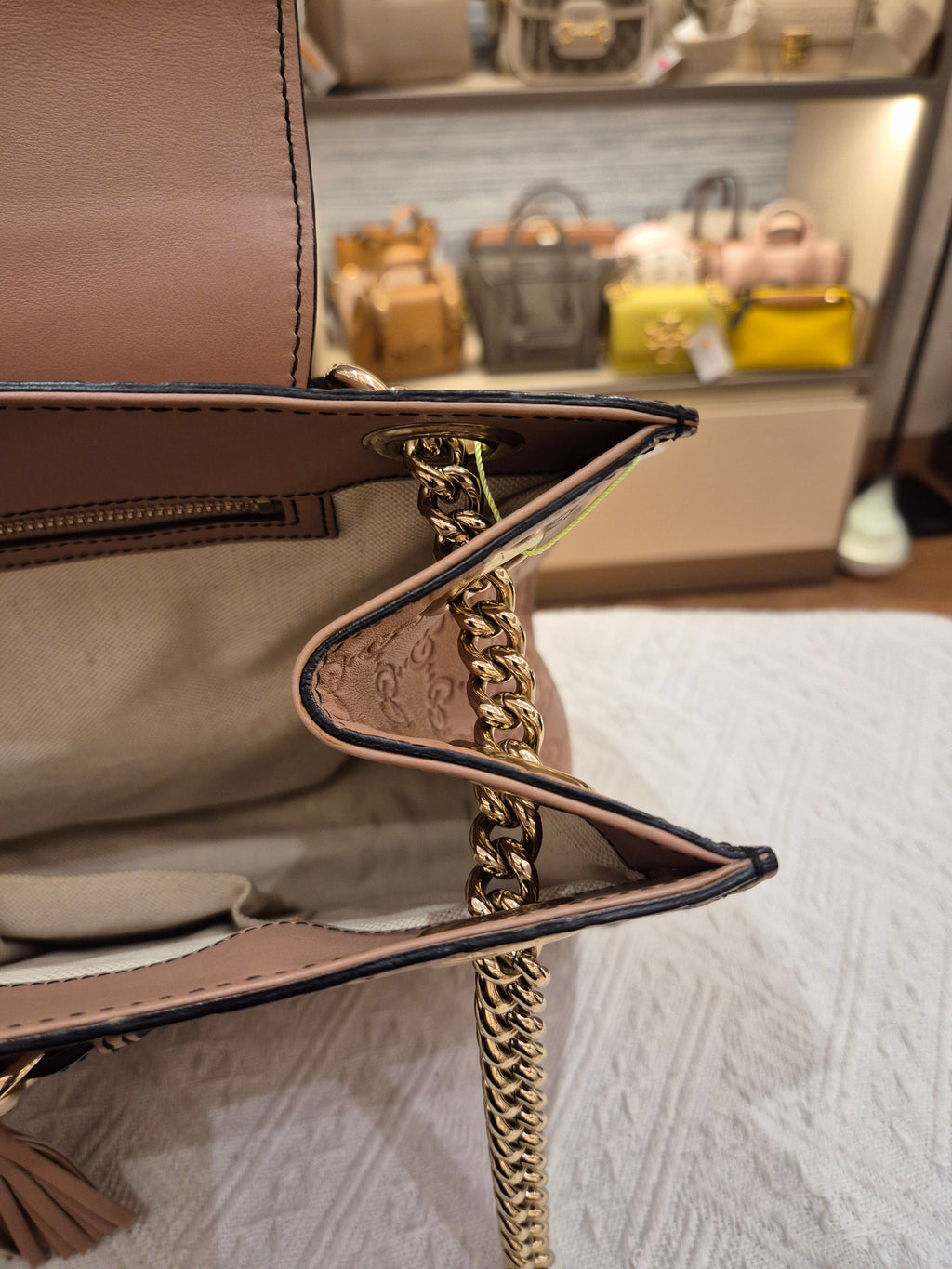 Gucci Emelie Medium