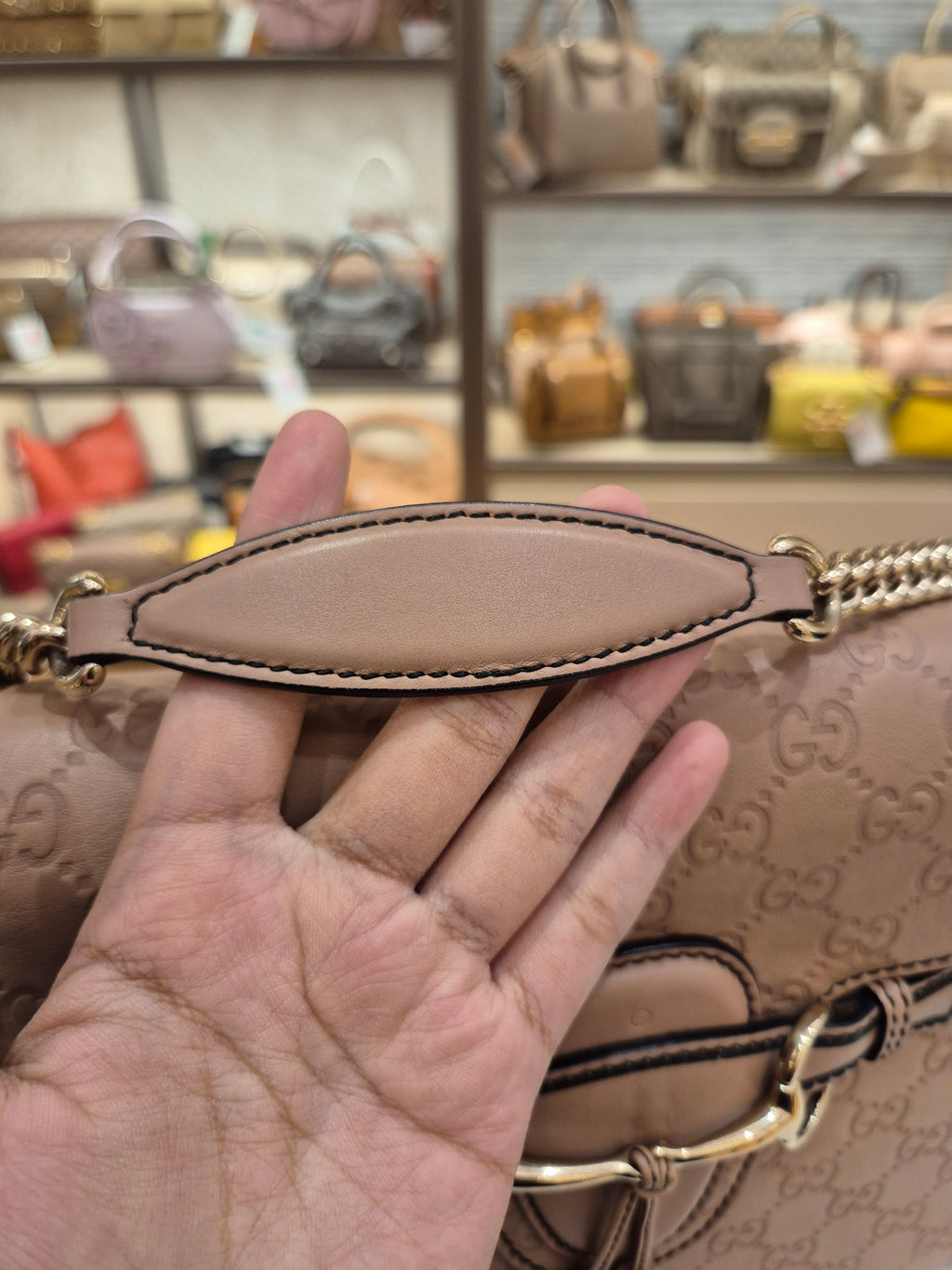 Gucci Emelie Medium