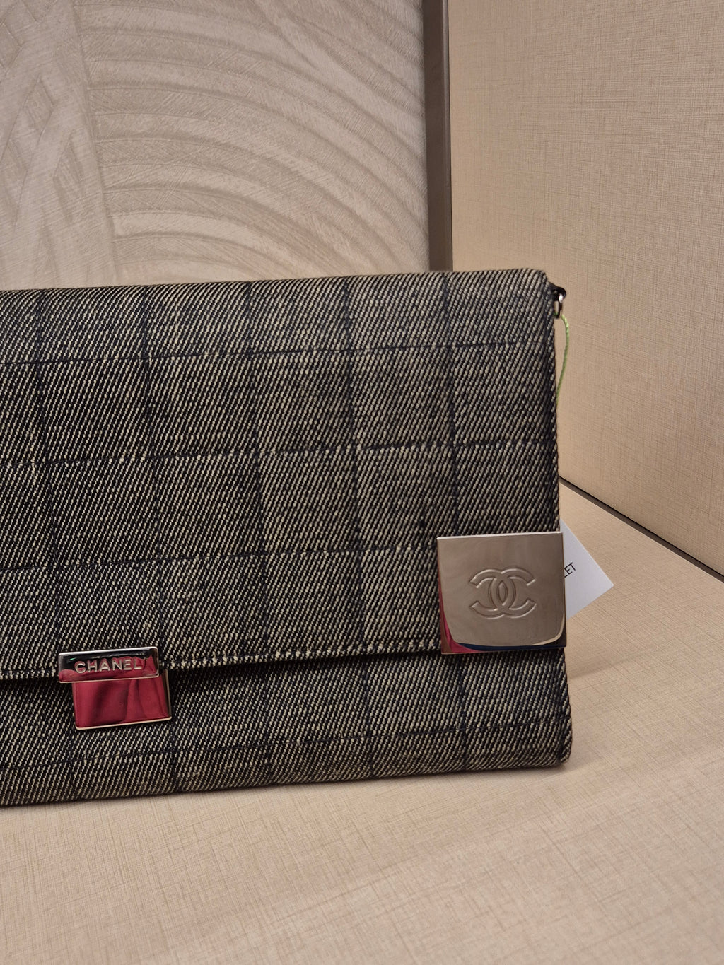 Chanel CC Choco bar