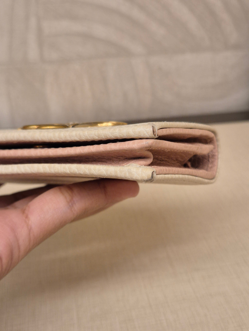 Gucci Compac Wallet Pita