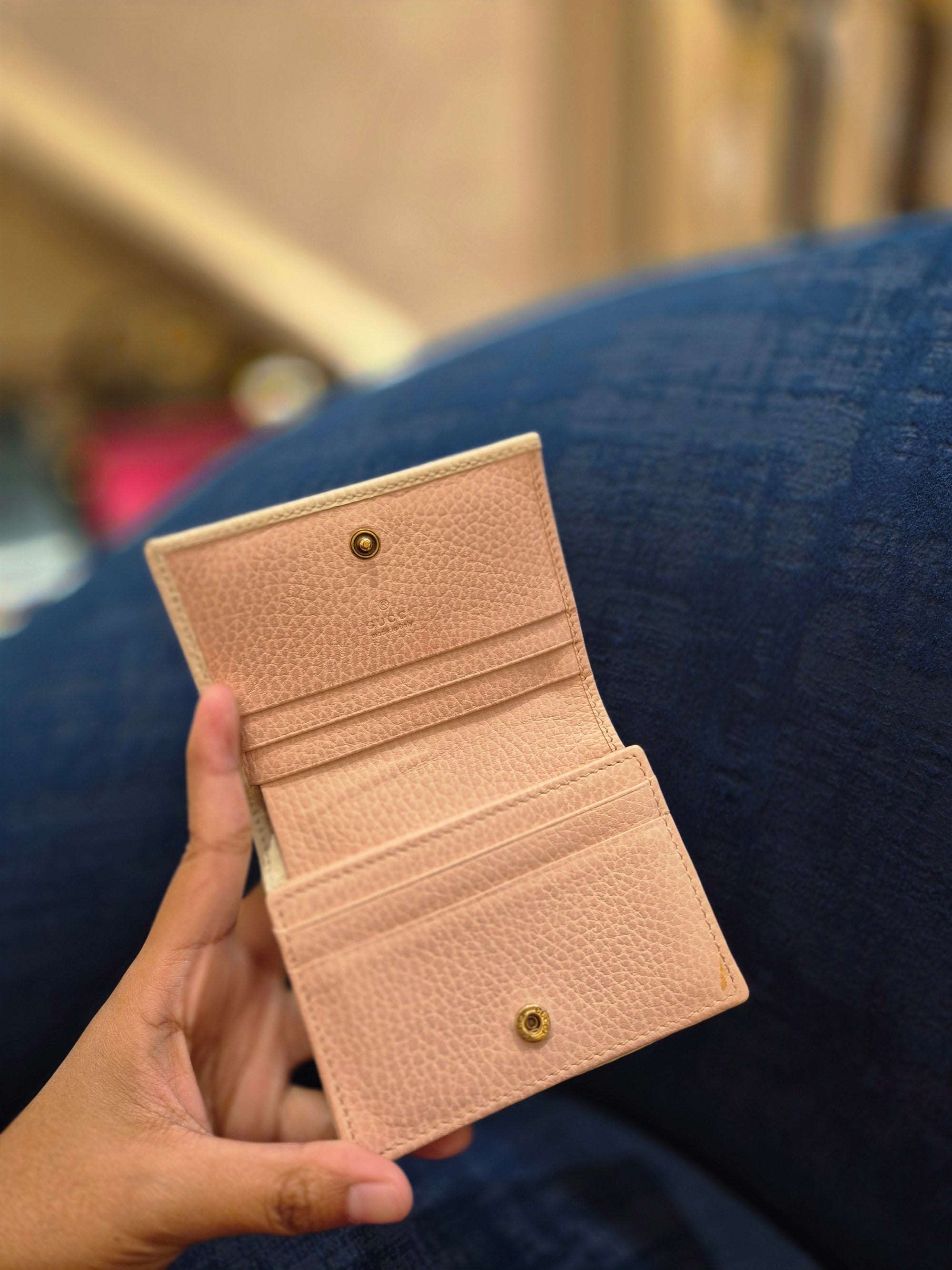 Gucci Compac Wallet Pita