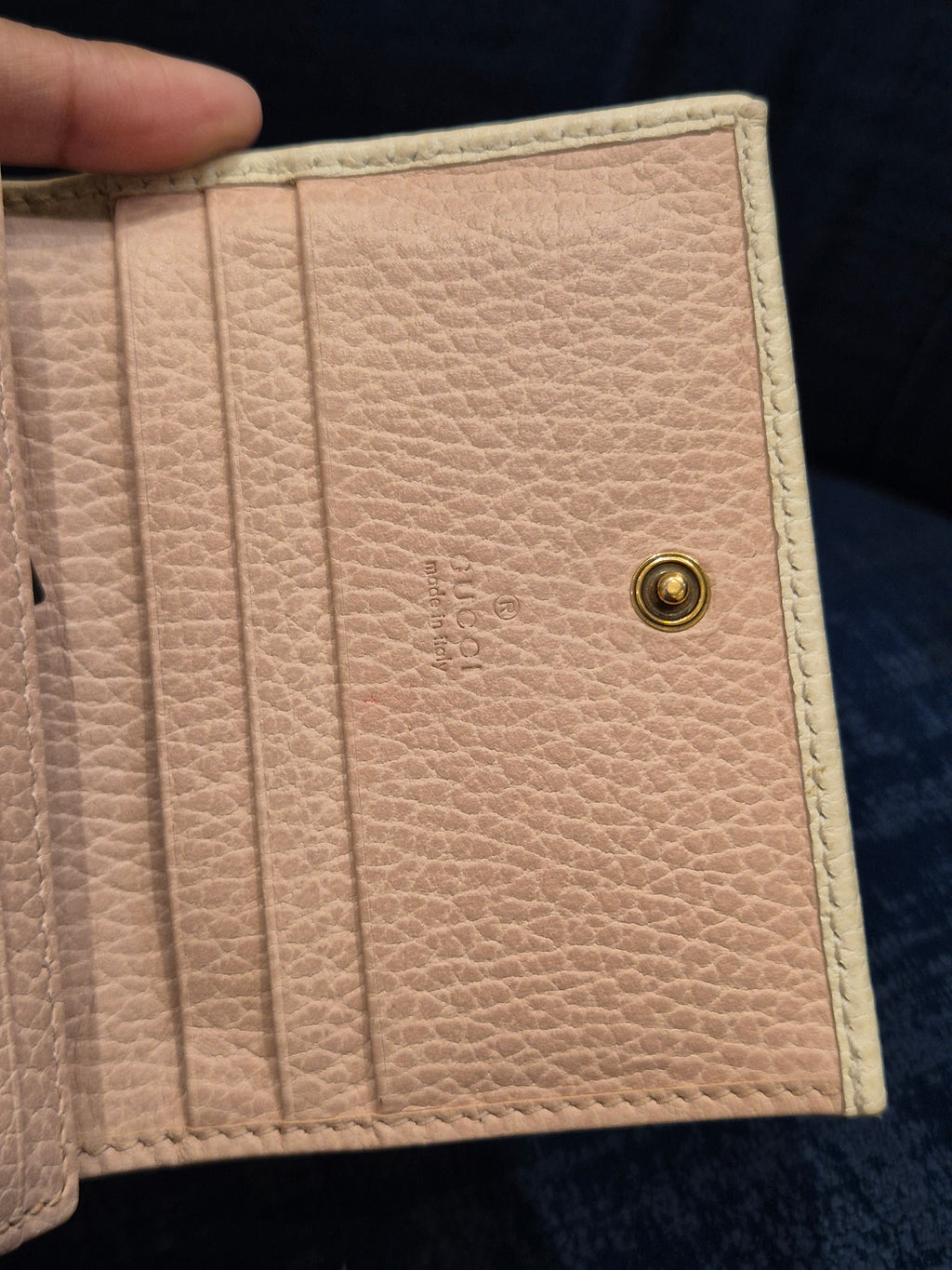 Gucci Compac Wallet Pita