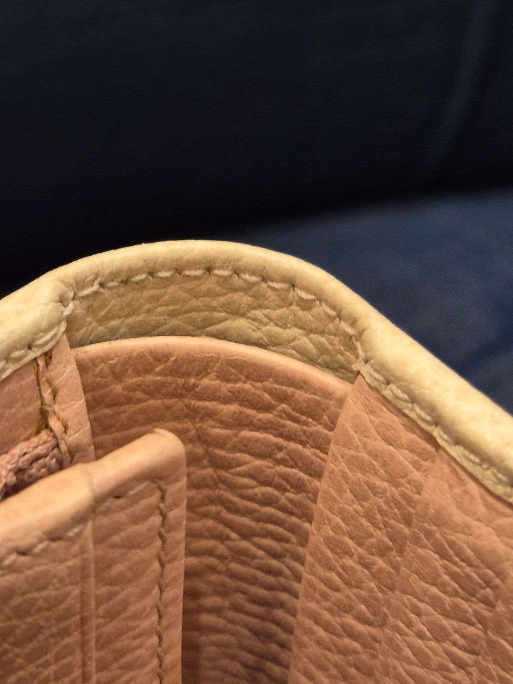 Gucci Compac Wallet Pita