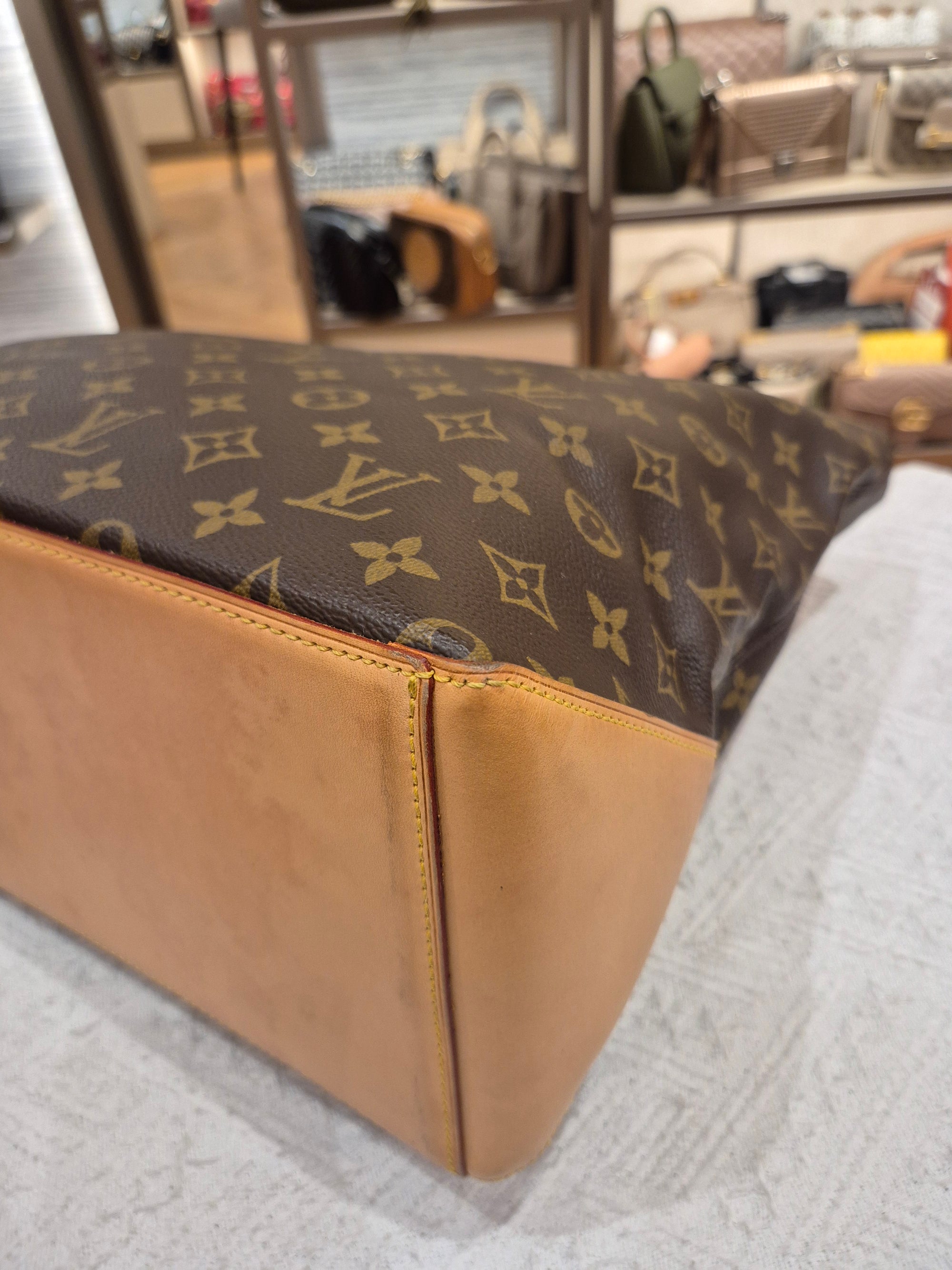 Louis Vuitton Cabas Mezzo Monogram