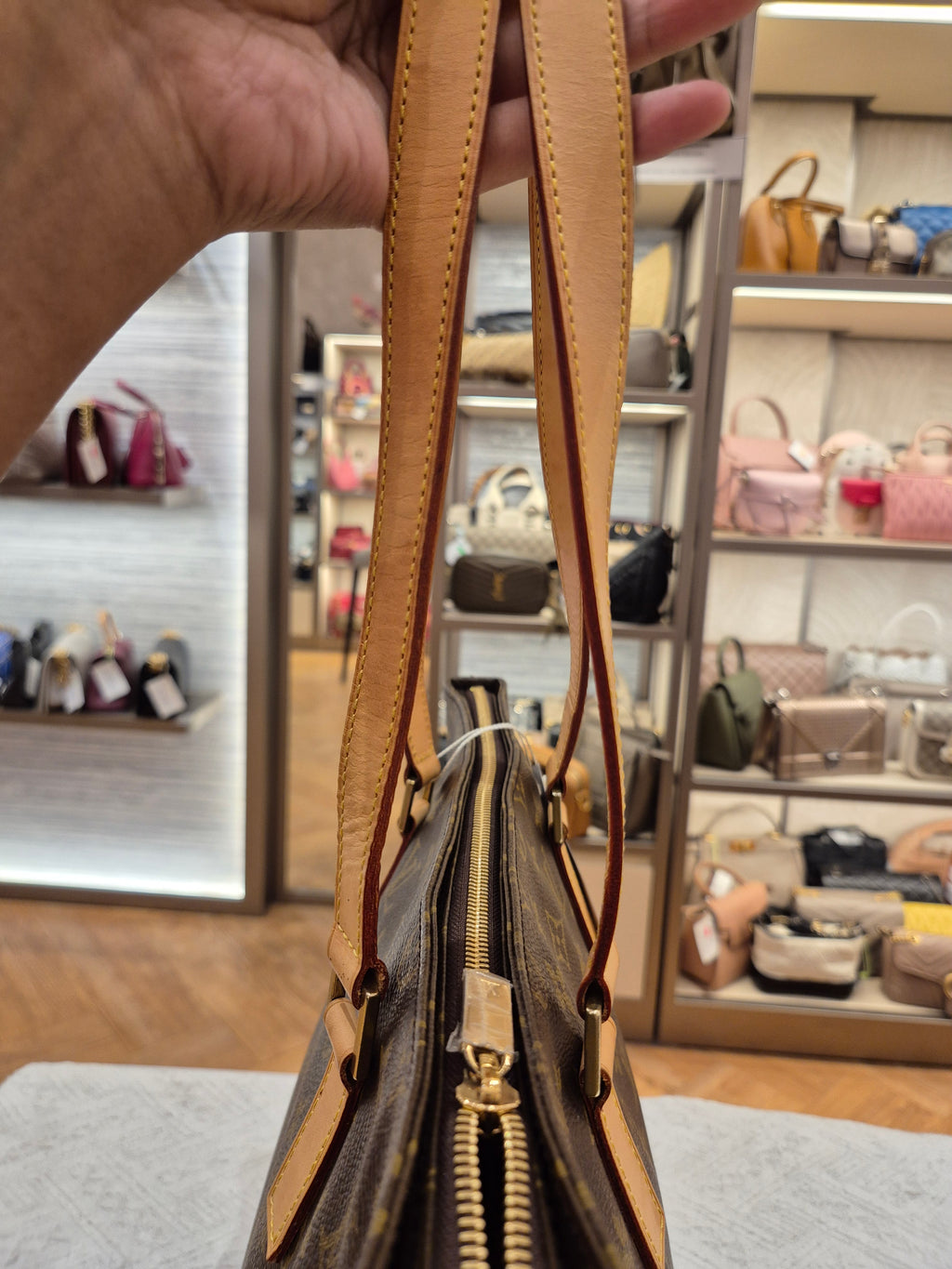 Louis Vuitton Cabas Mezzo Monogram