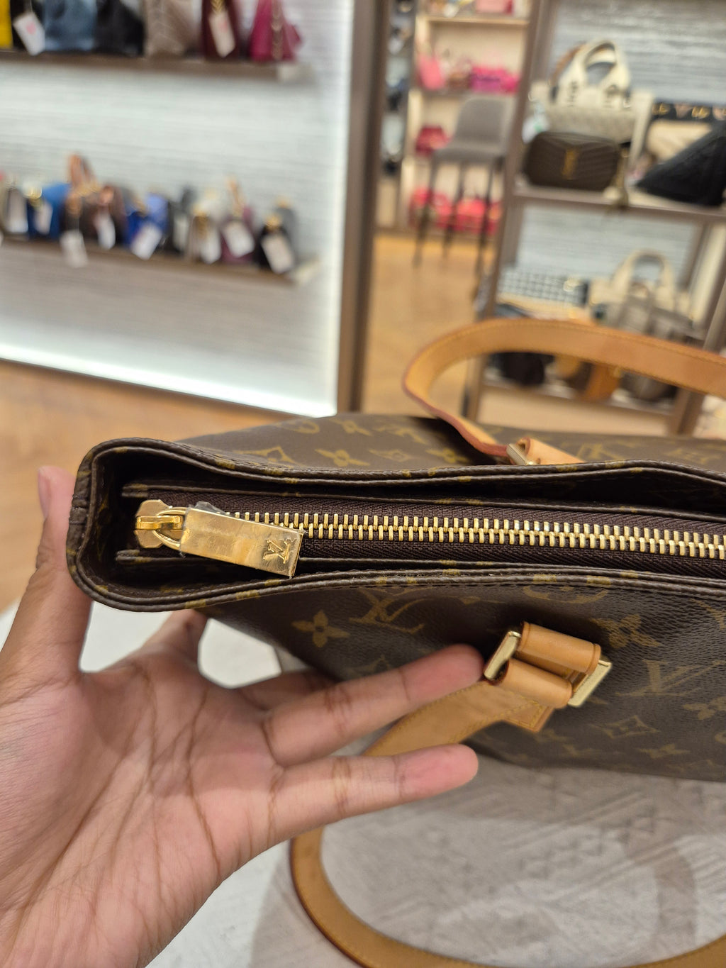Louis Vuitton Cabas Mezzo Monogram