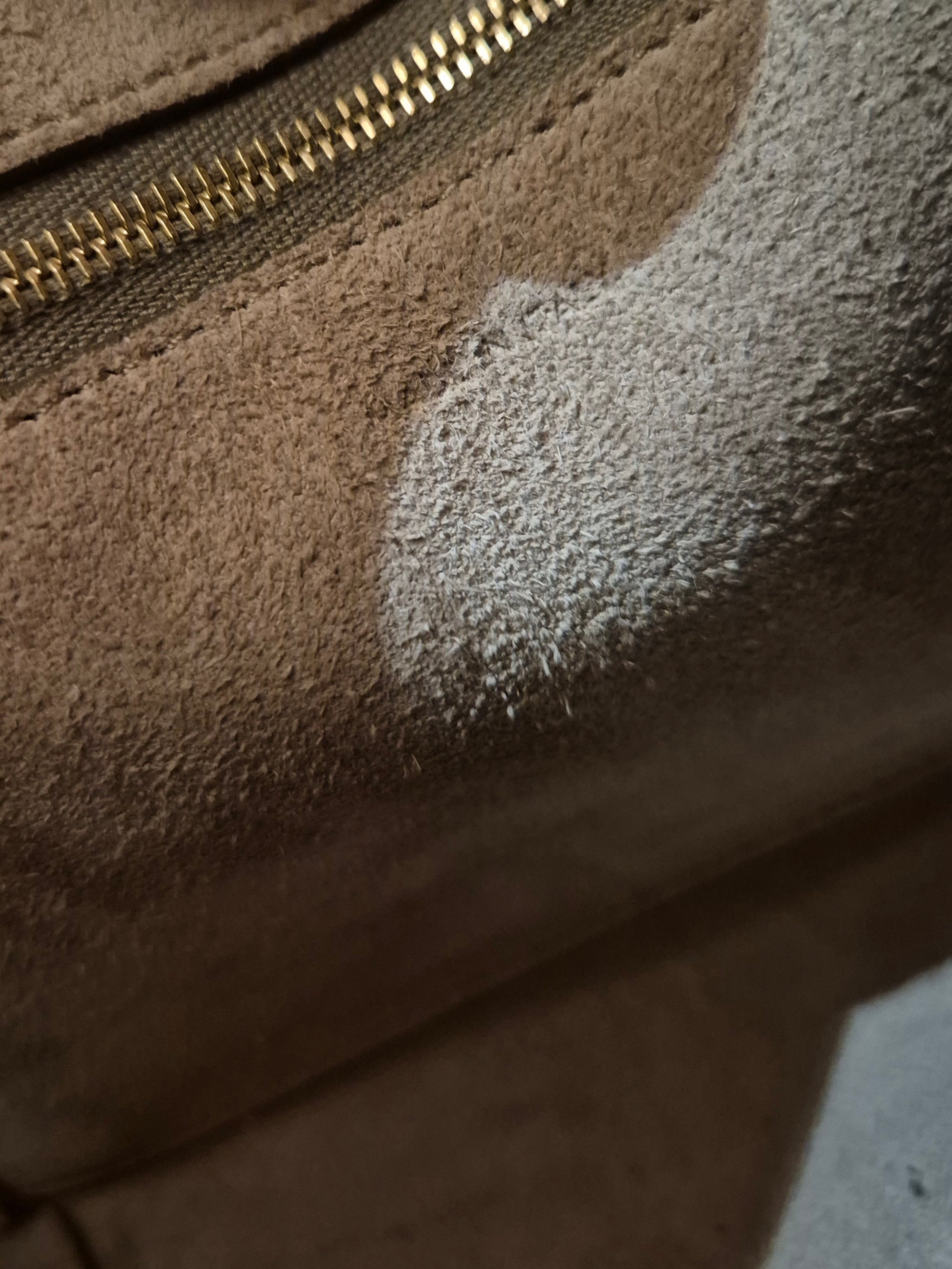 Saint Laurent Muse Shoulder