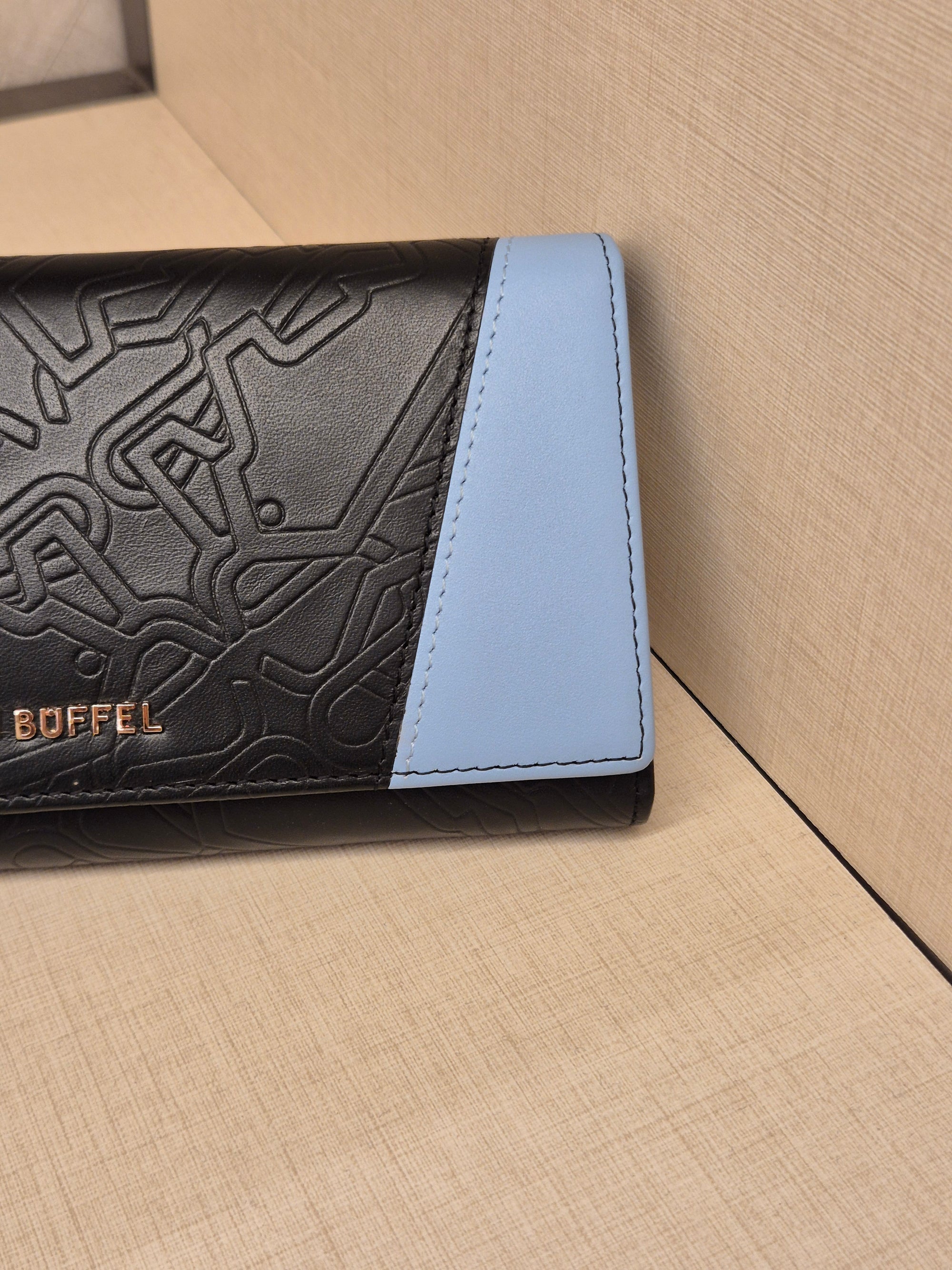 Braun Buffel Long Wallet