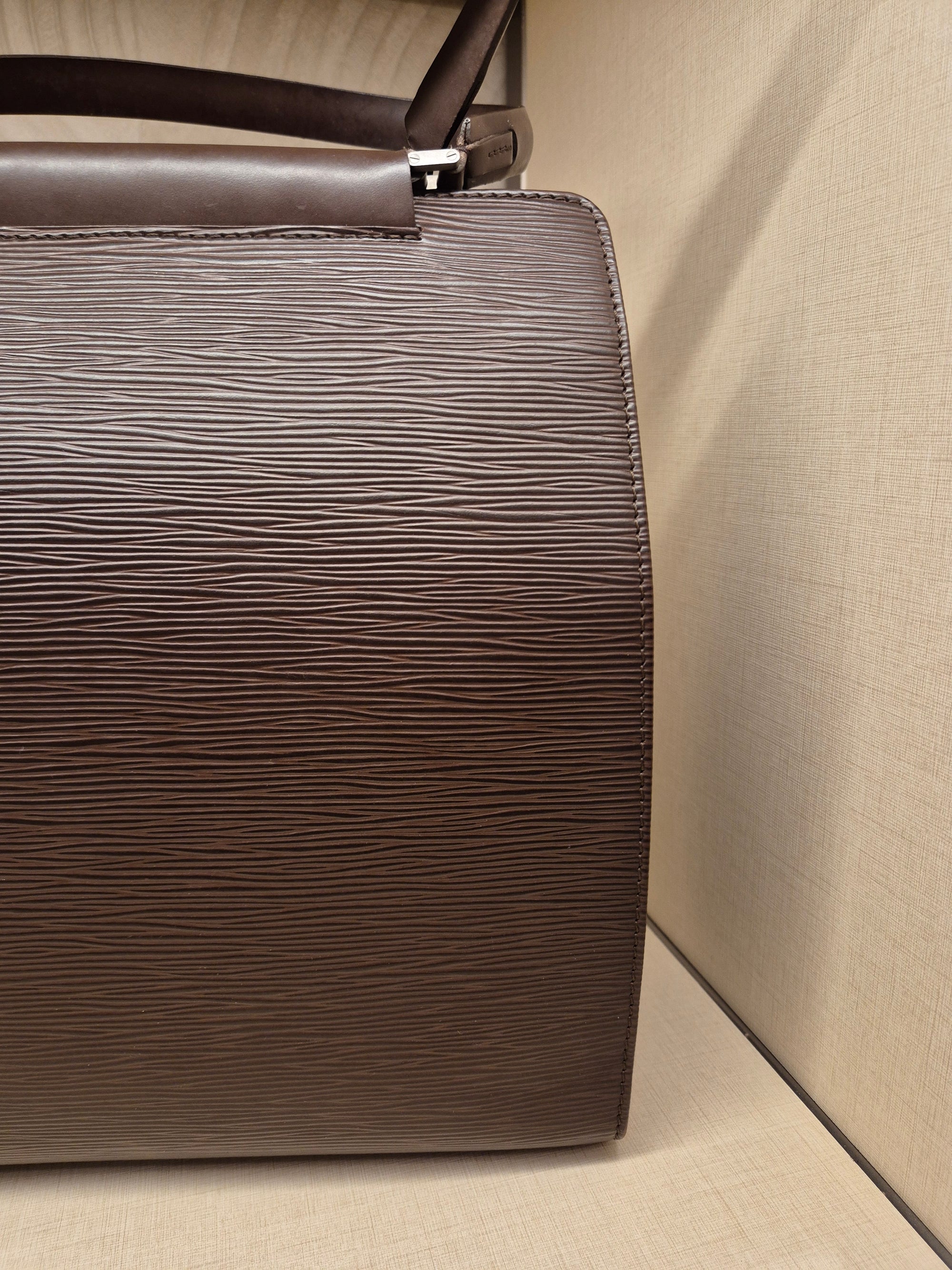 Louis Vuitton Figari PM