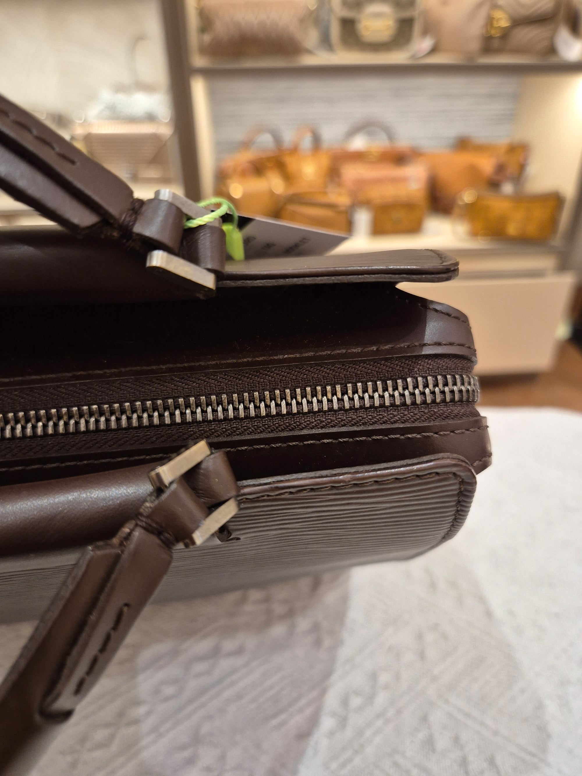 Louis Vuitton Figari PM