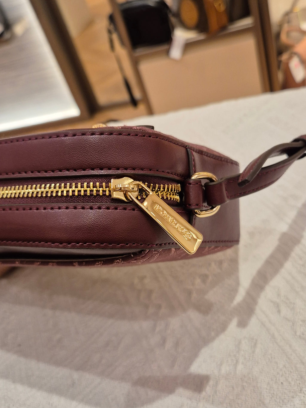 Michael Kors Jet Set Camera Bag