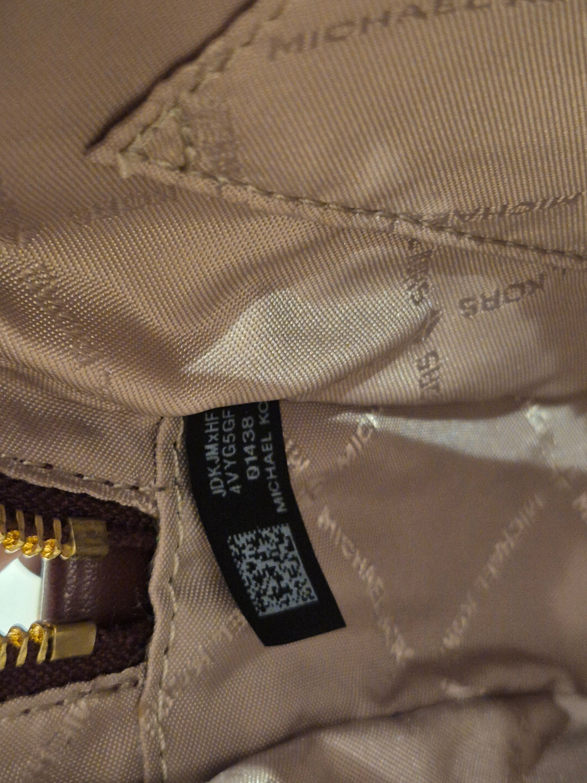 Michael Kors Jet Set Camera Bag
