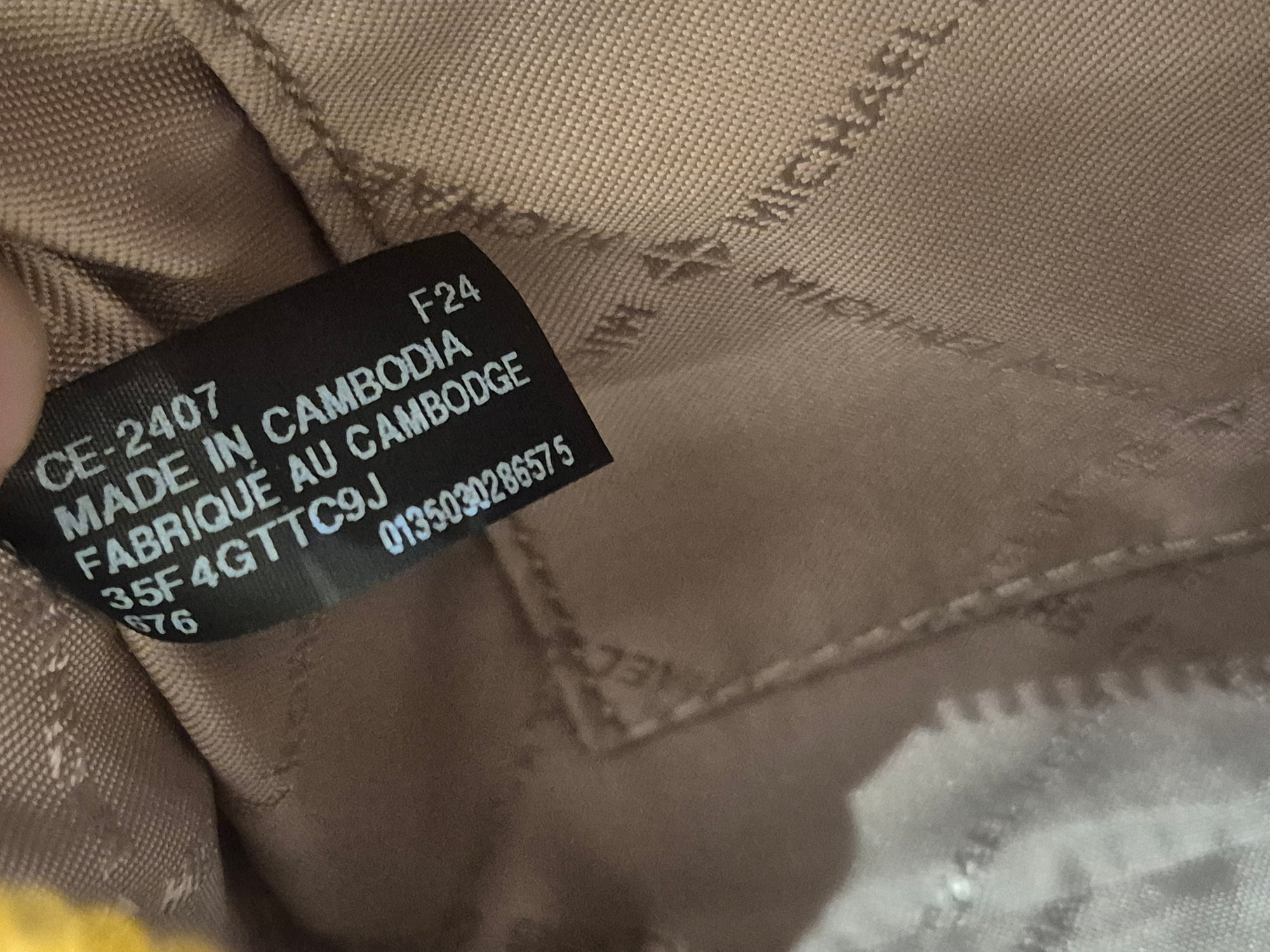 Michael Kors Jet Set Camera Bag