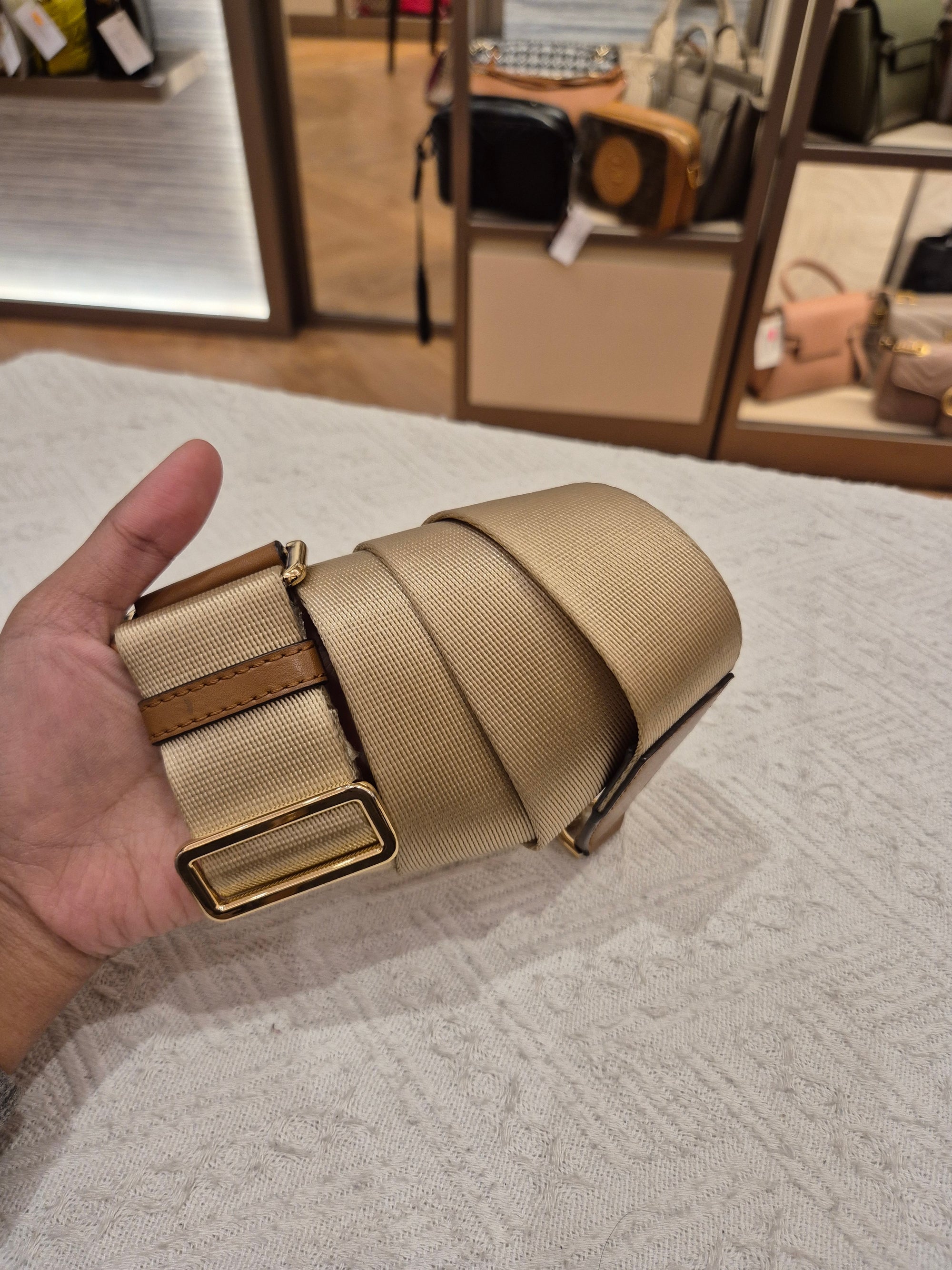 Michael Kors Convertible Signature