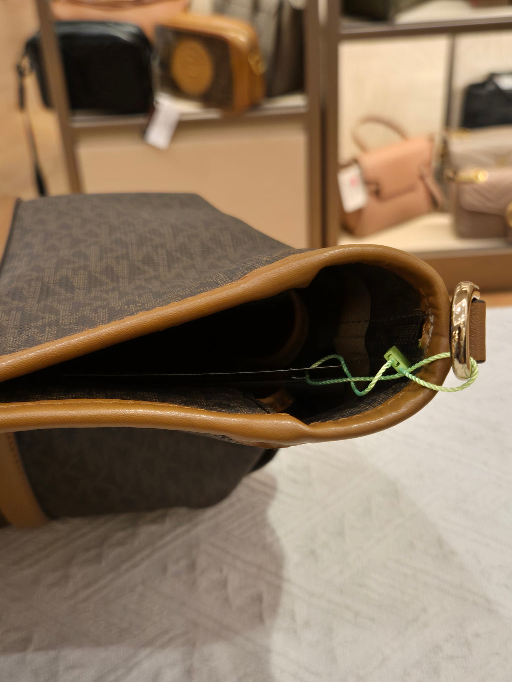 Michael Kors Convertible Signature