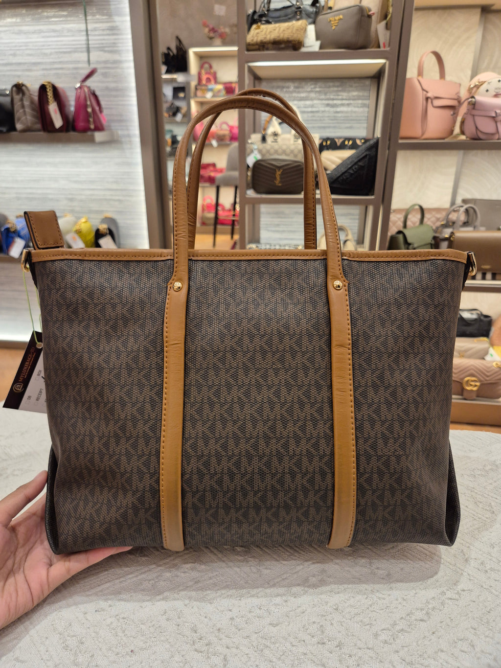 Michael Kors Convertible Signature