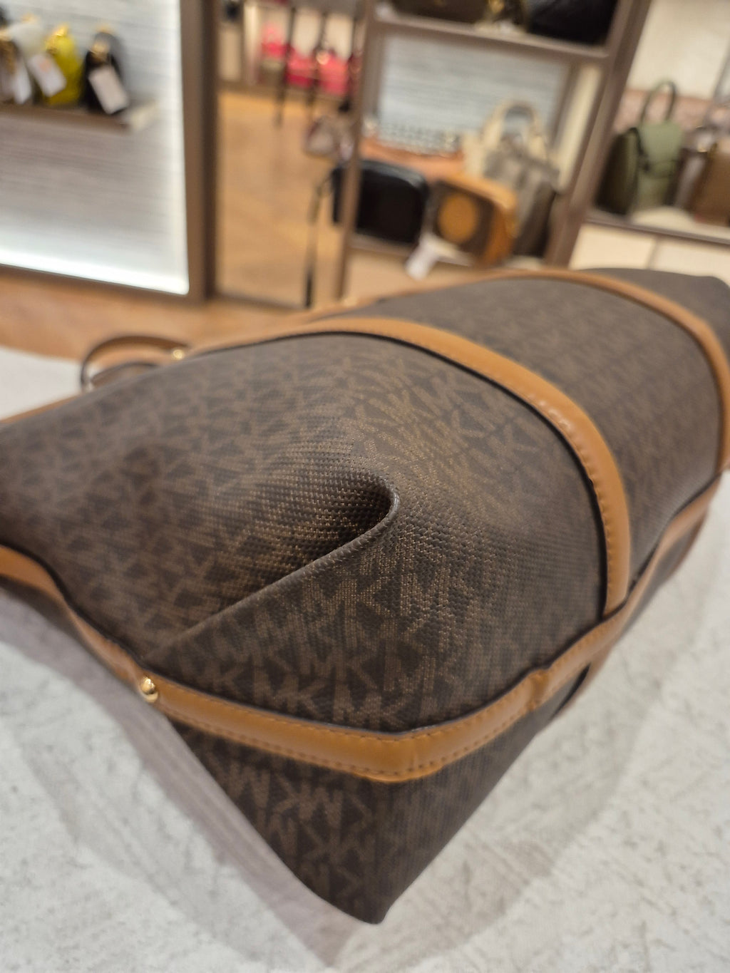 Michael Kors Convertible Signature
