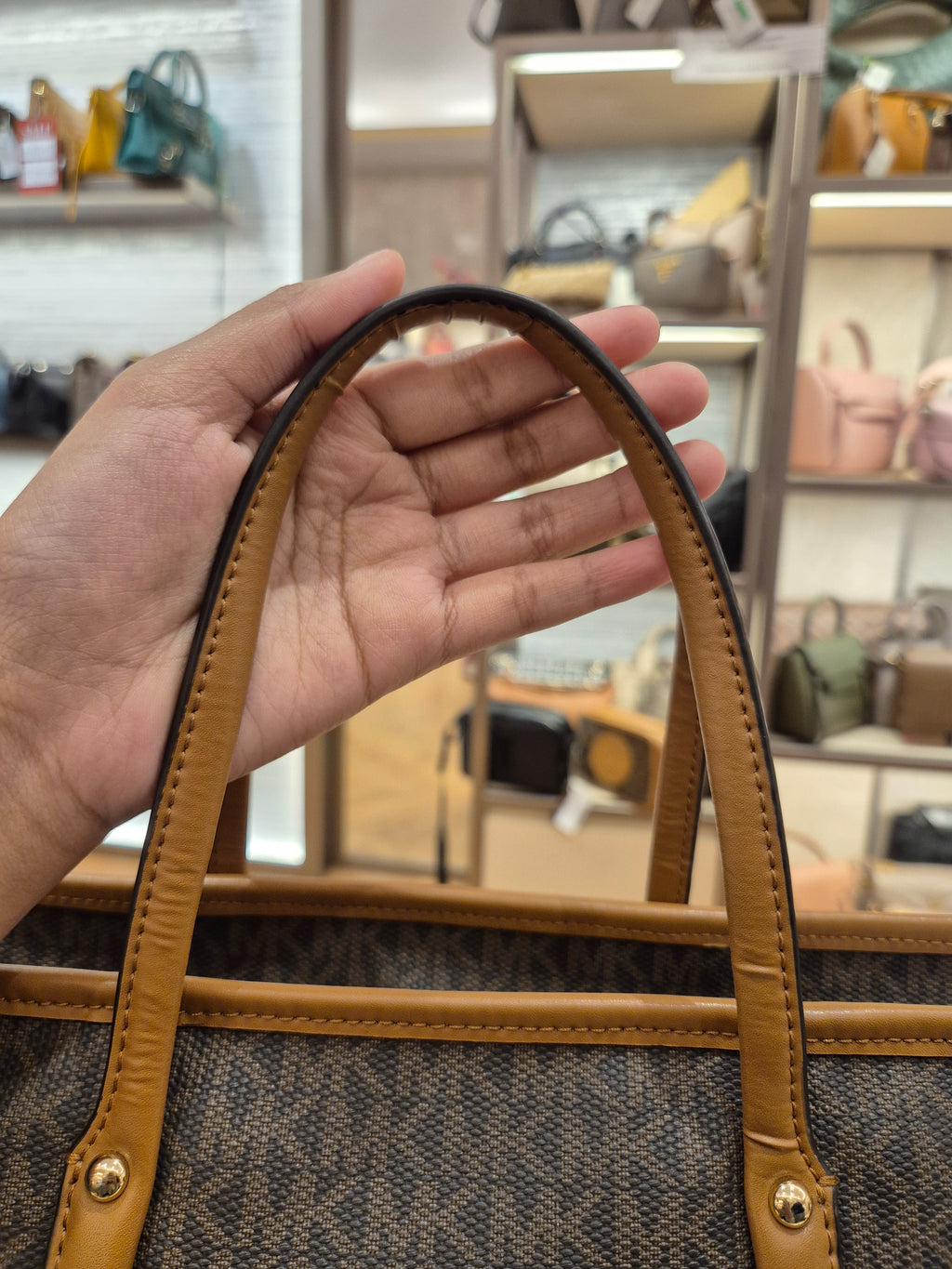 Michael Kors Convertible Signature