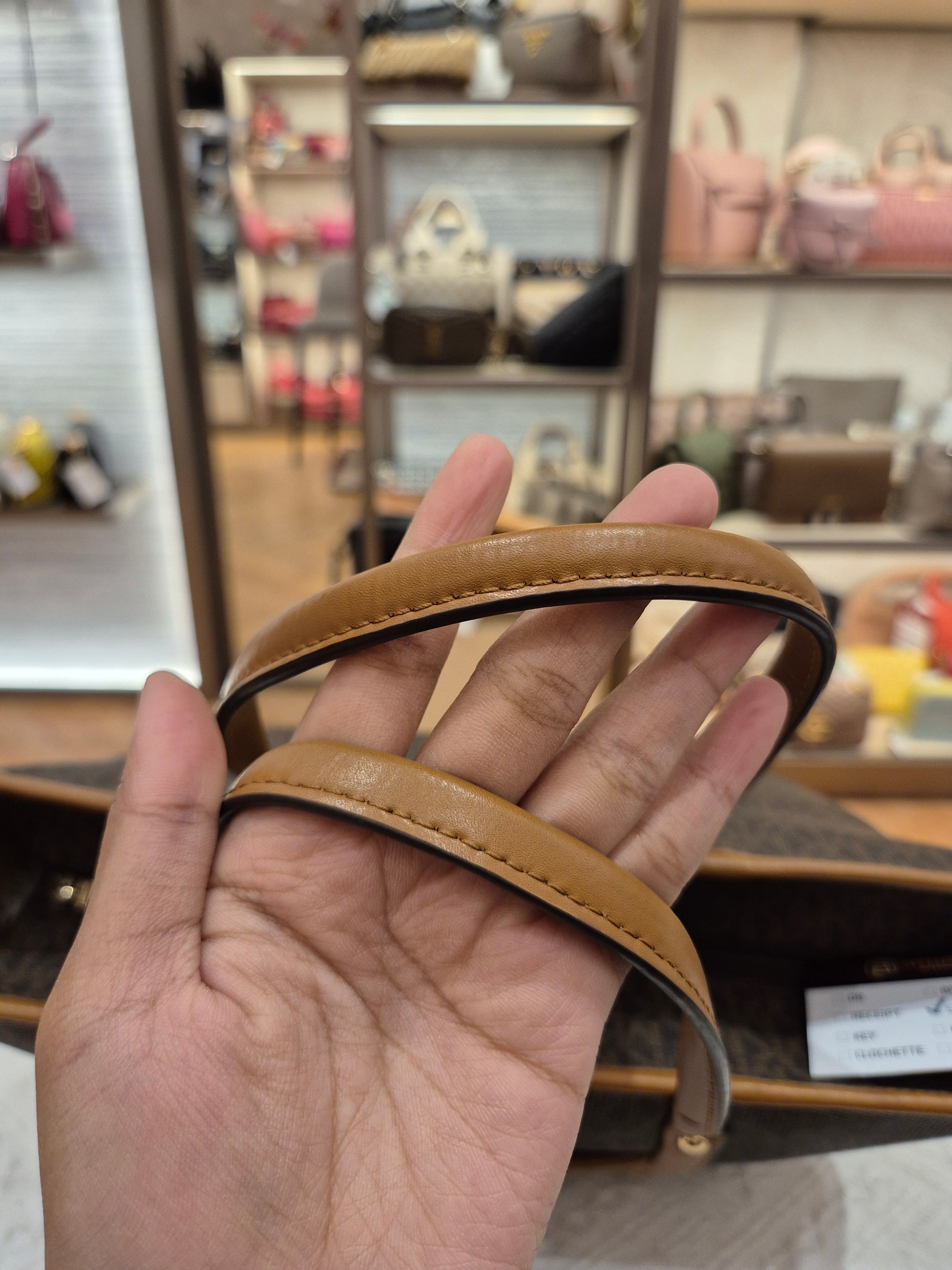 Michael Kors Convertible Signature