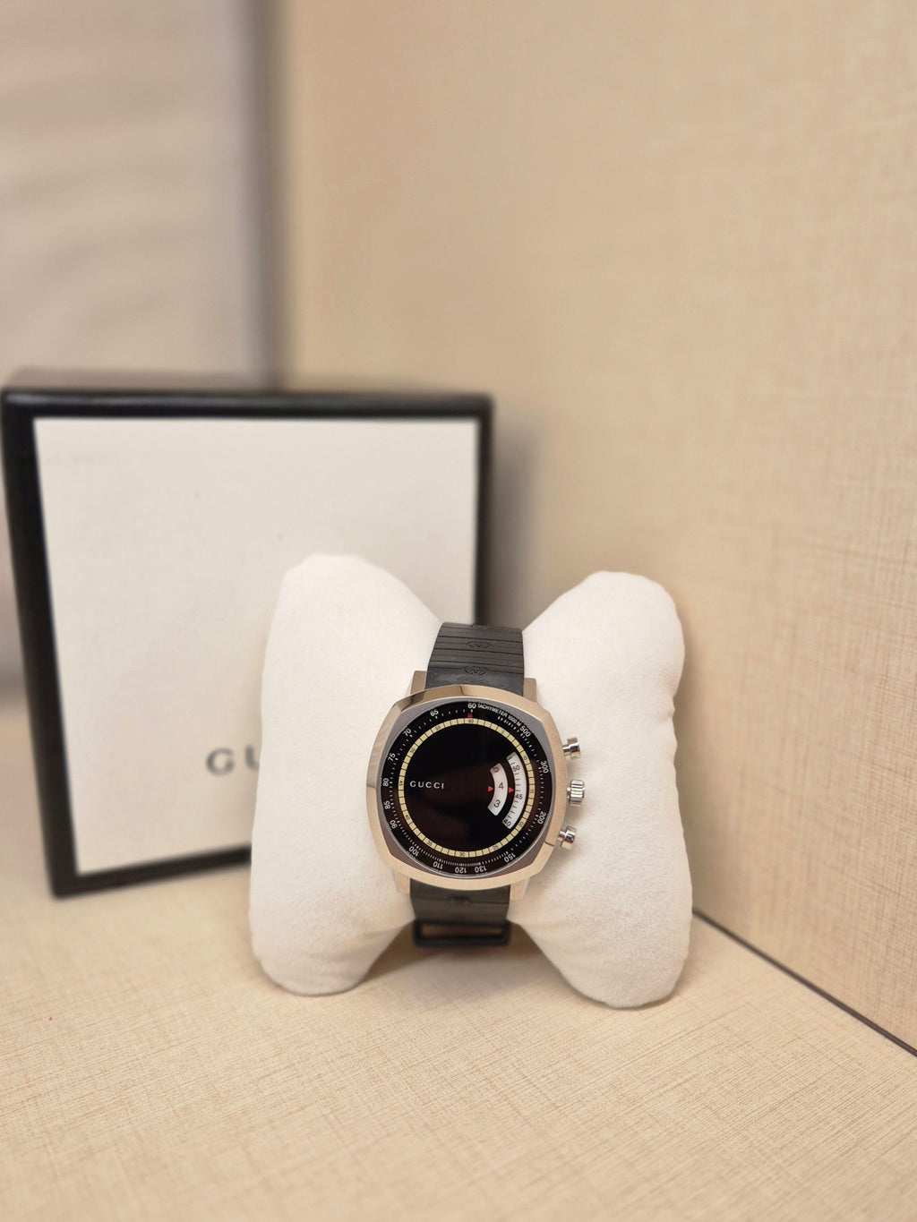 Gucci Men's Grip Watch