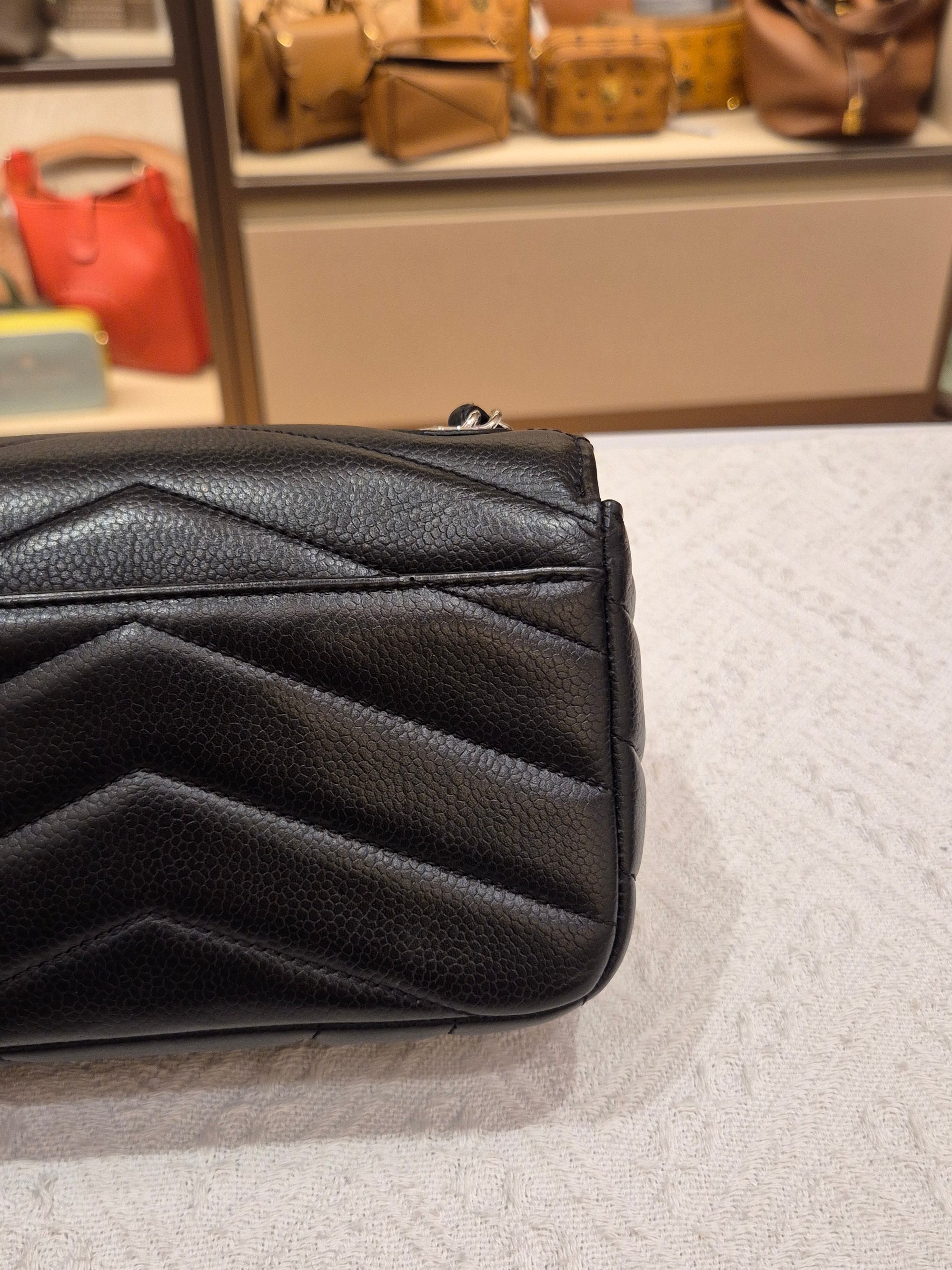 Chanel Mini Flap Chevron Black