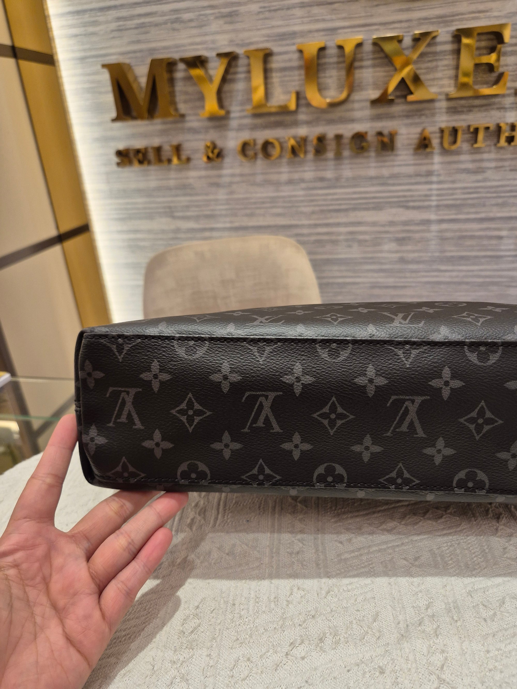 Louis Vuitton Explore Briefcase Monogram Eclipse