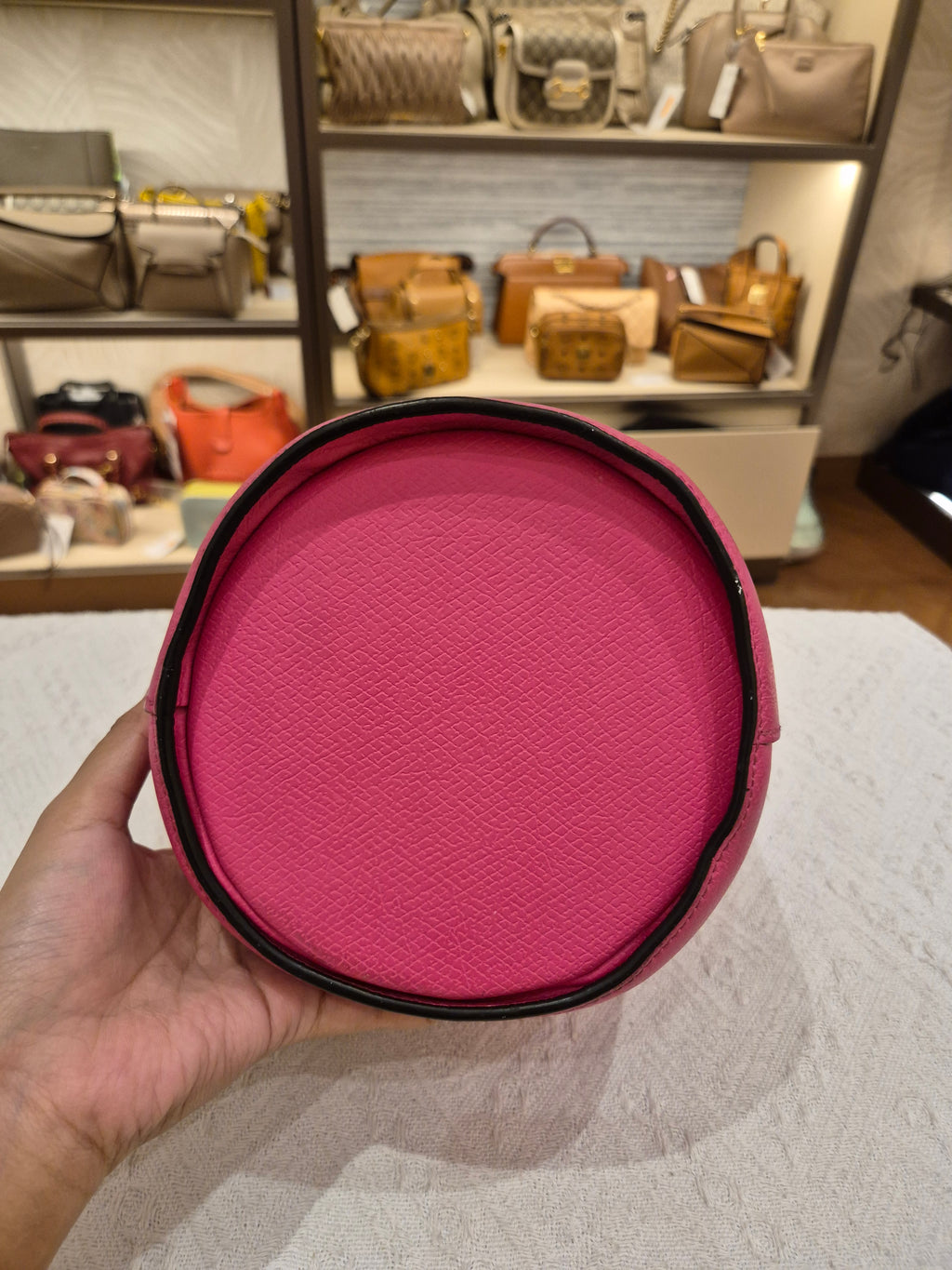 Longchamp Le Pliage Bucket