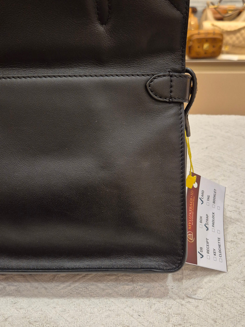 Fendi Mini Flip Black