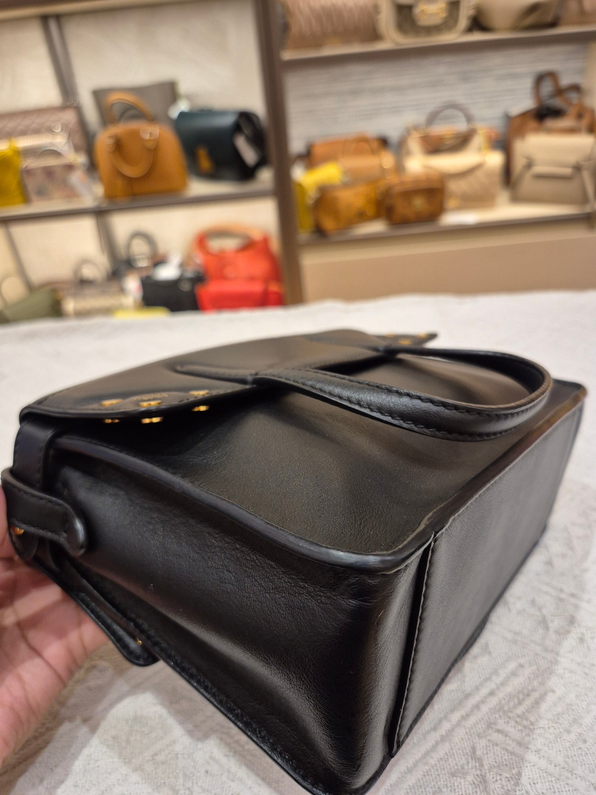 Fendi Mini Flip Black