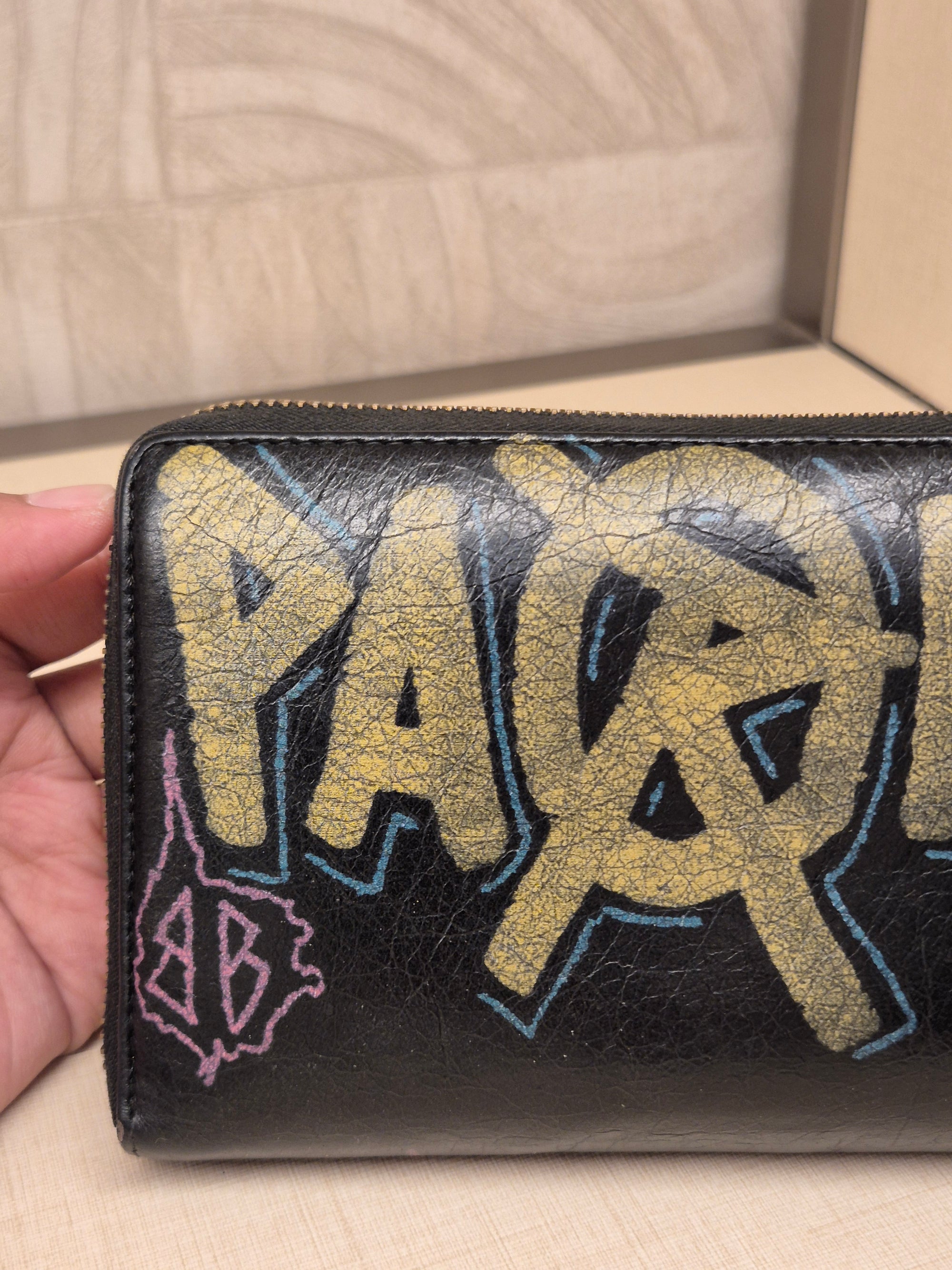 Balenciaga Zip Long wallet Grafitti