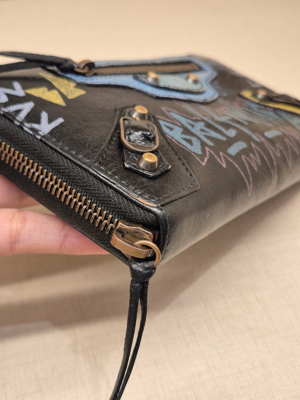 Balenciaga Zip Long wallet Grafitti