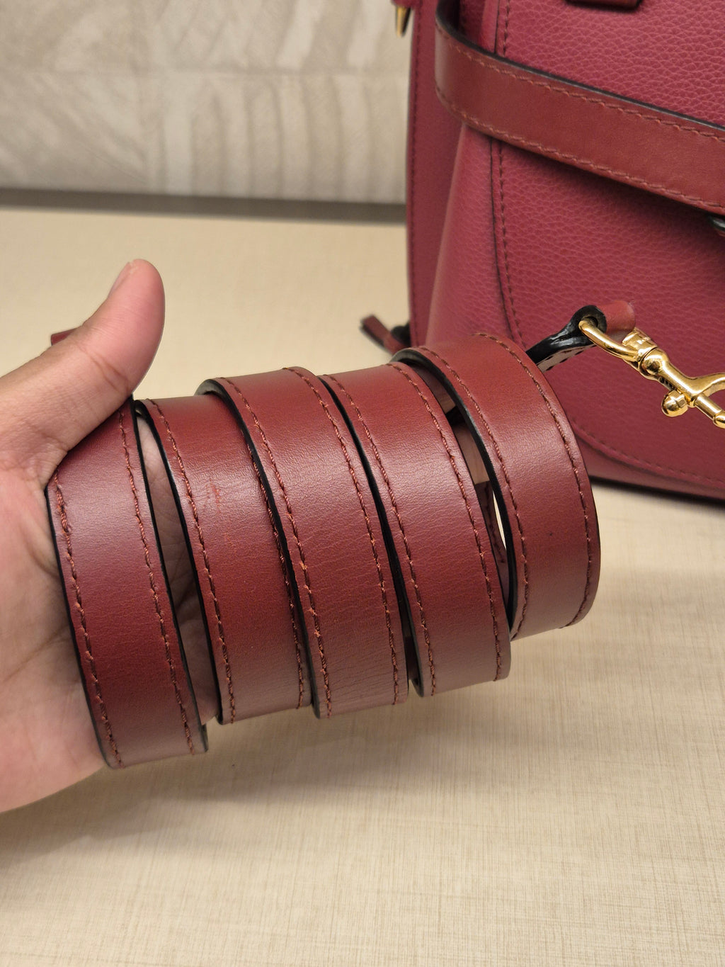 Loewe Gate Tophand