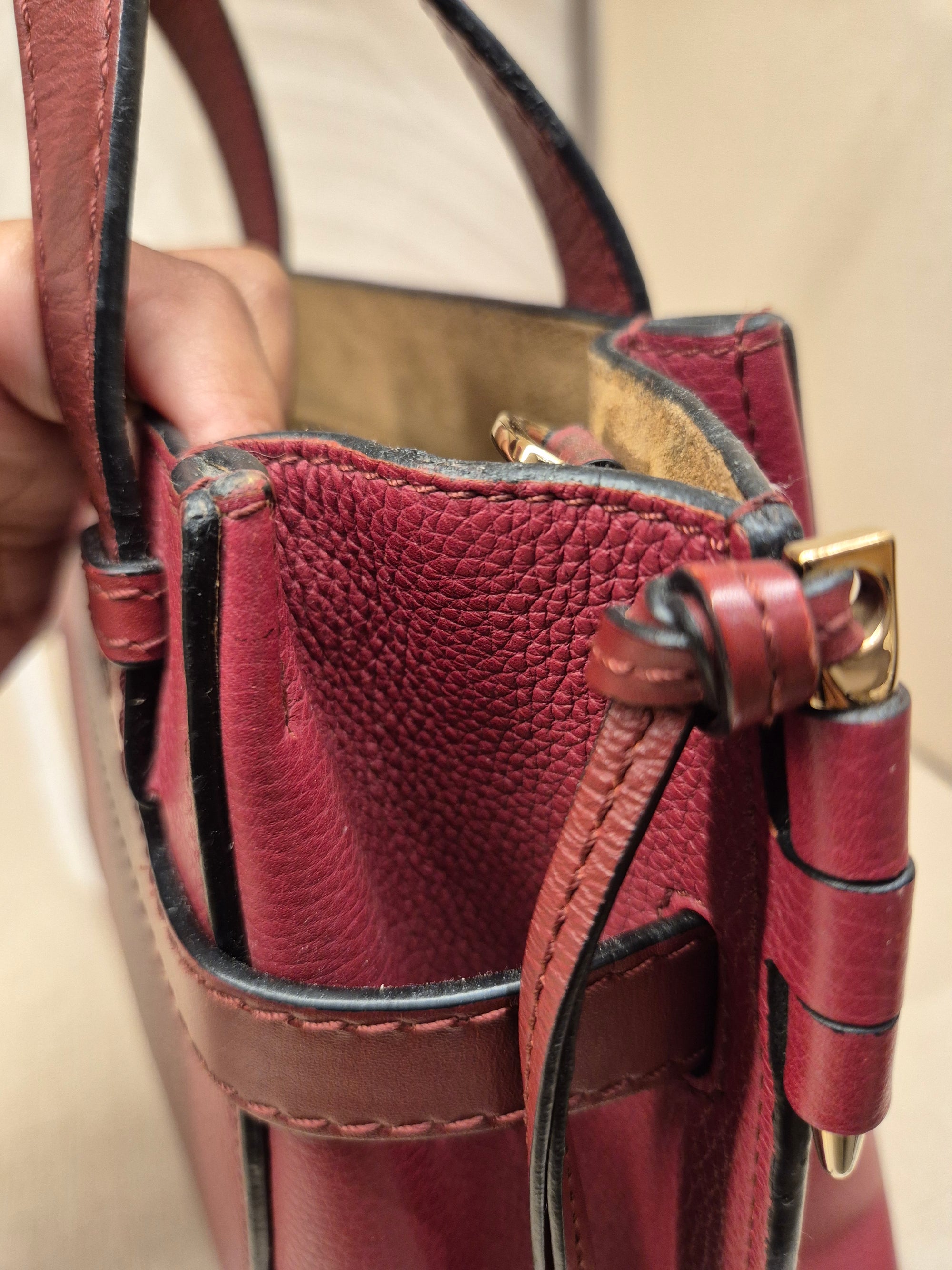 Loewe Gate Tophand