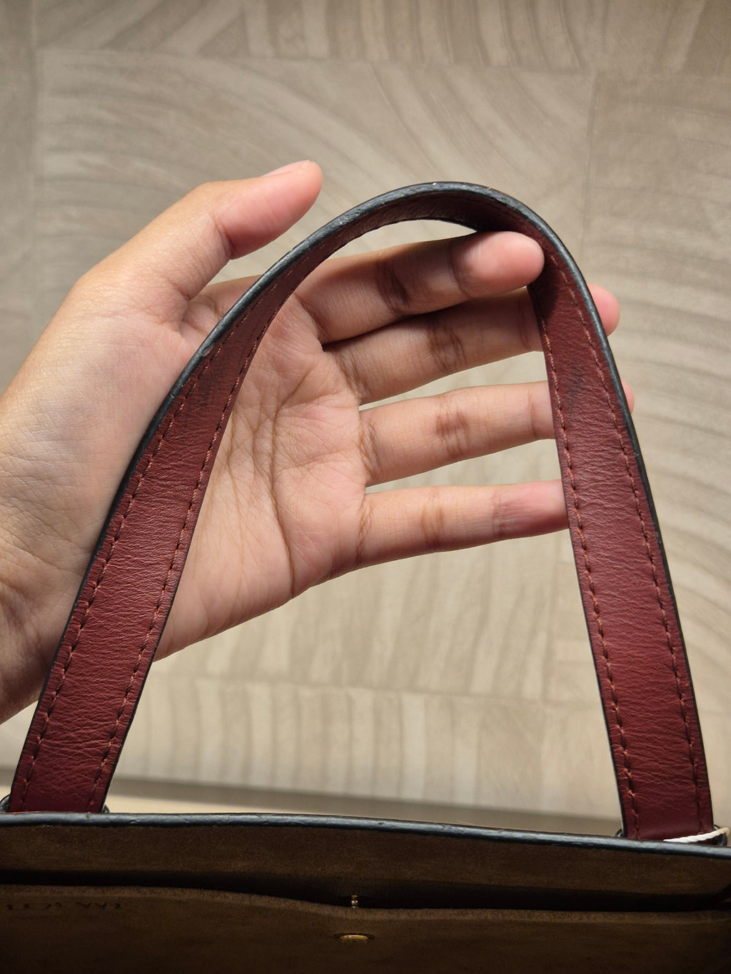 Loewe Gate Tophand