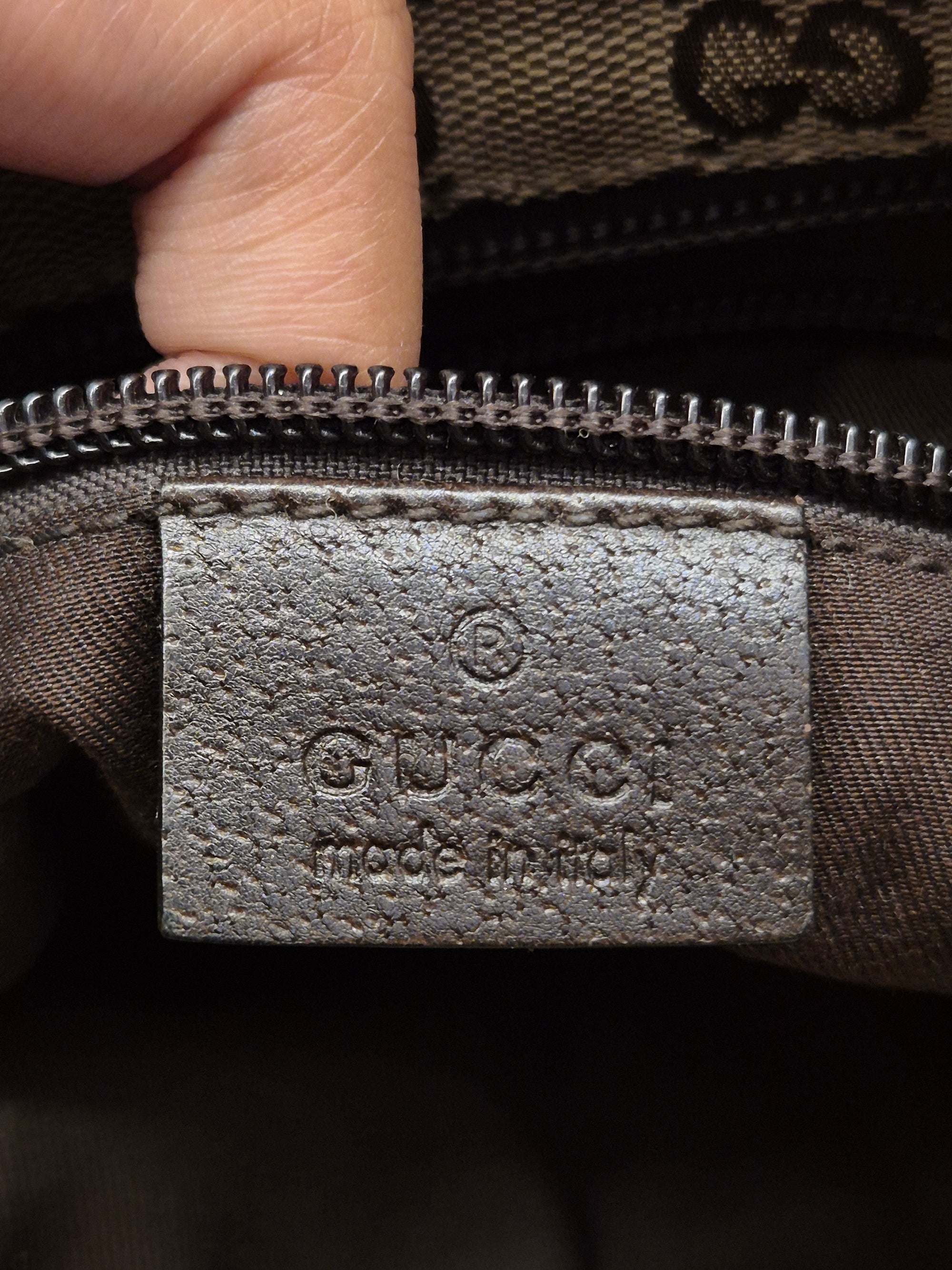 Gucci Mesenger Monogram