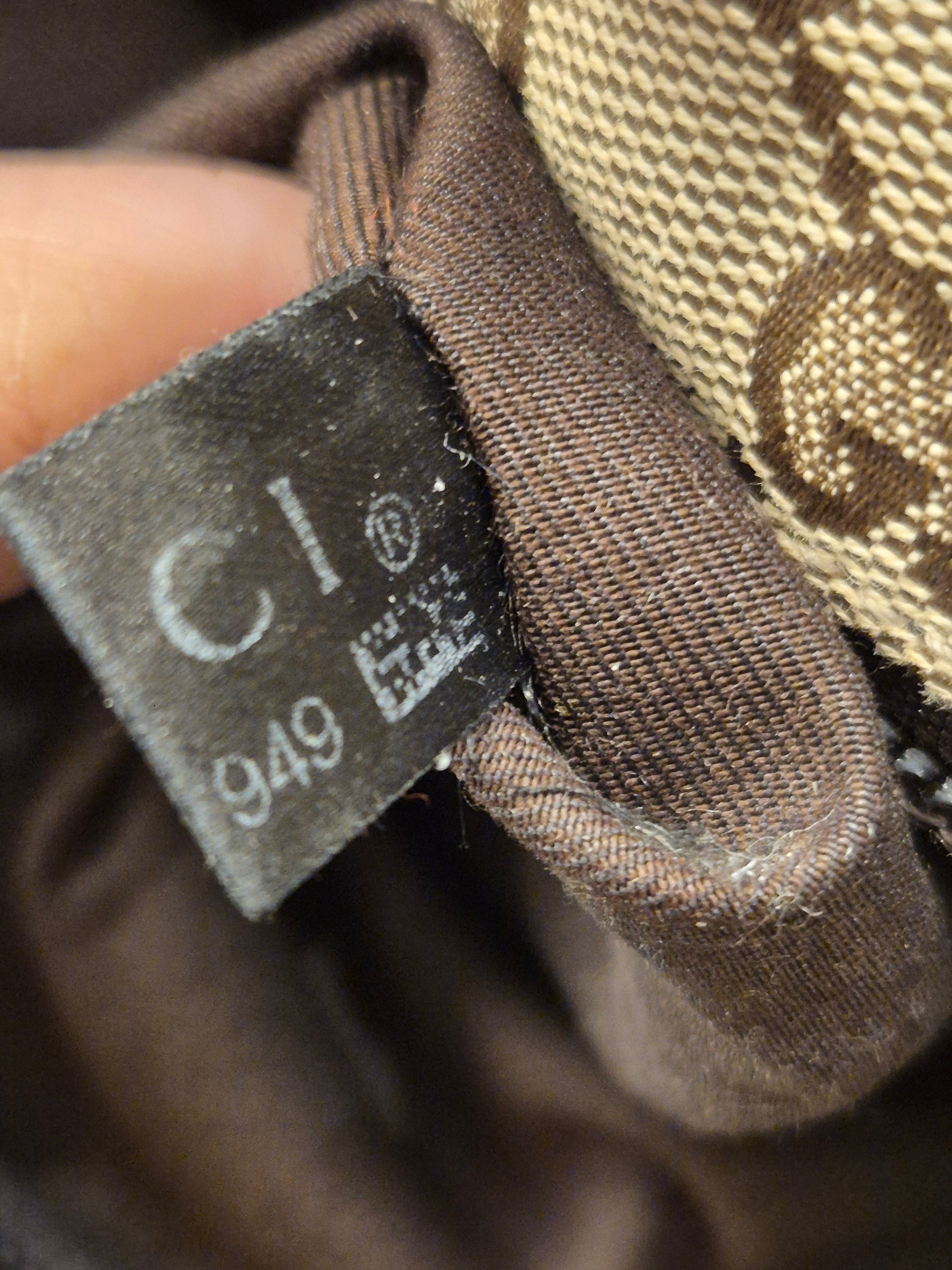 Gucci Mesenger Monogram
