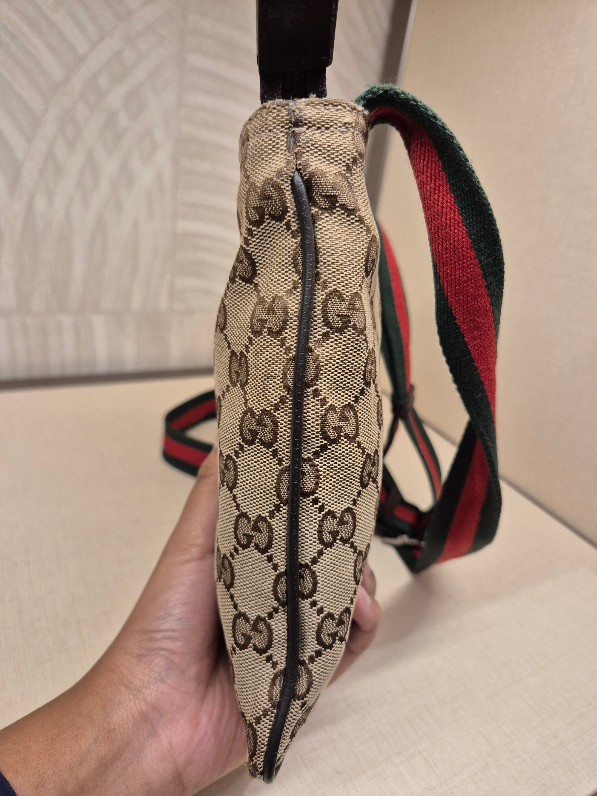 Gucci Mesenger Monogram