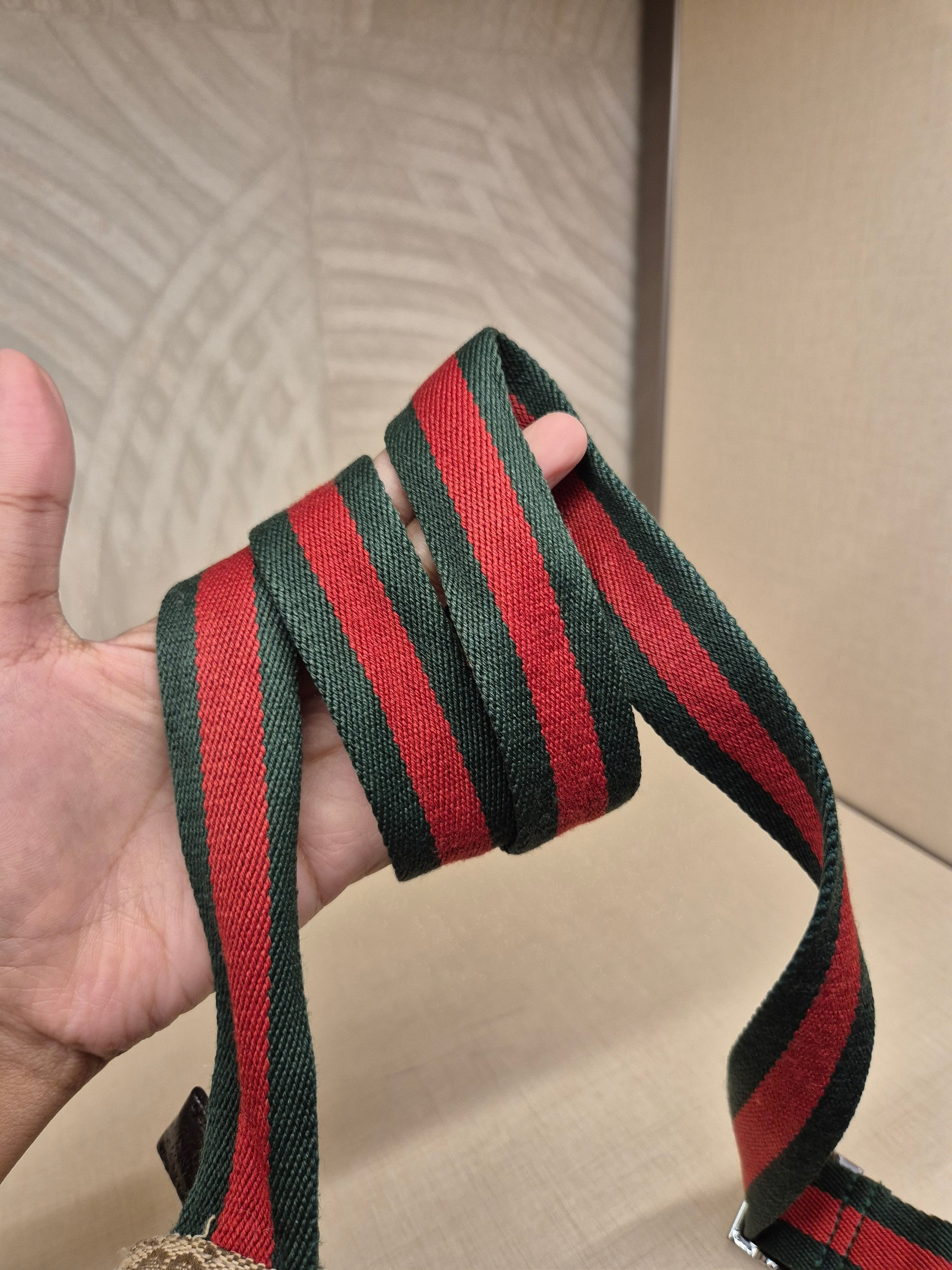 Gucci Mesenger Monogram