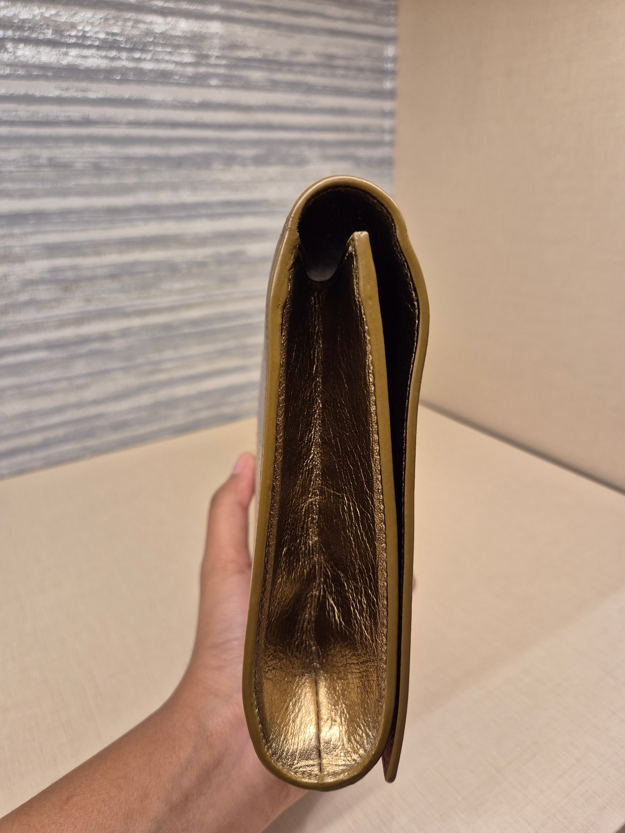 Saint Laurent Belle Clutch