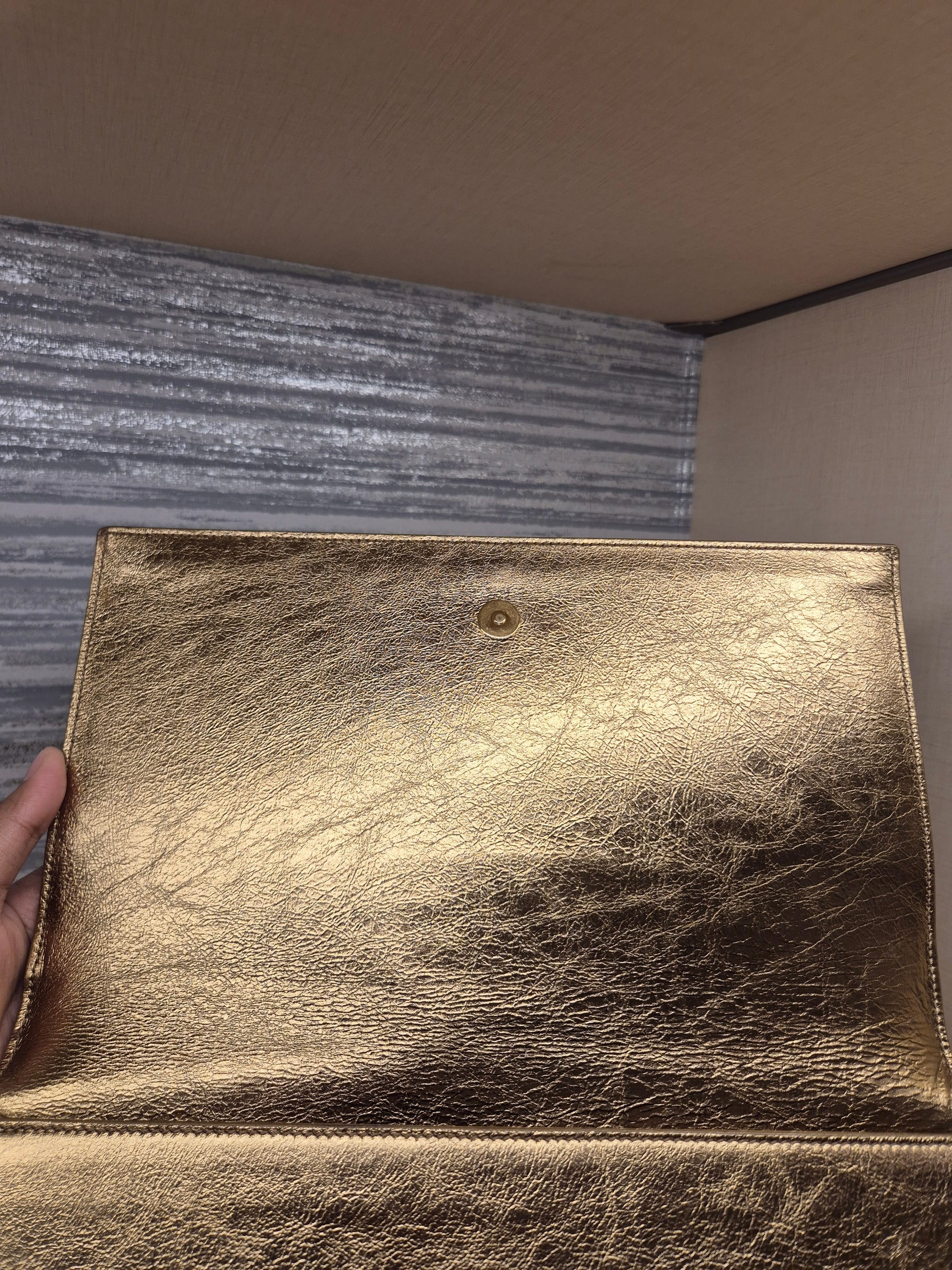 Saint Laurent Belle Clutch